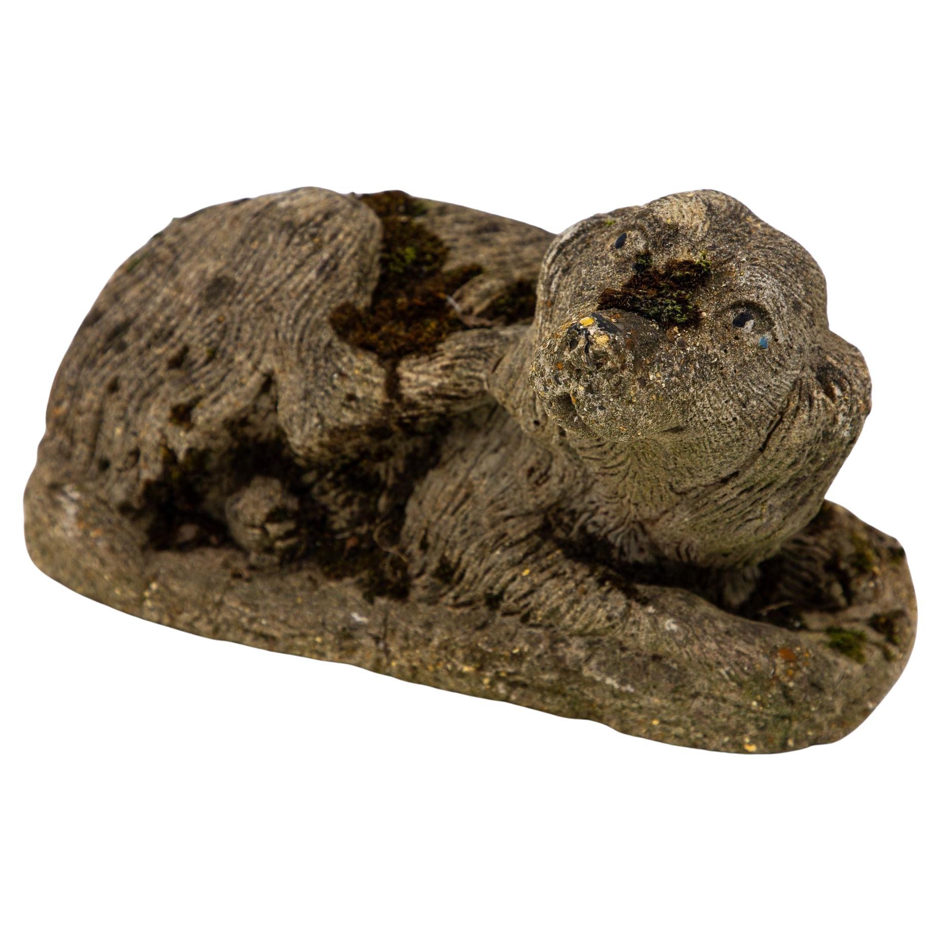 Adorno de jardín de perro spaniel de piedra reconstituida, Inglaterra Siglo XX