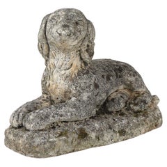 Adorno de jardín de perro spaniel de piedra reconstituida, Inglaterra Siglo XX