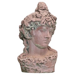 Escultura de piedra reconstituida de una dama