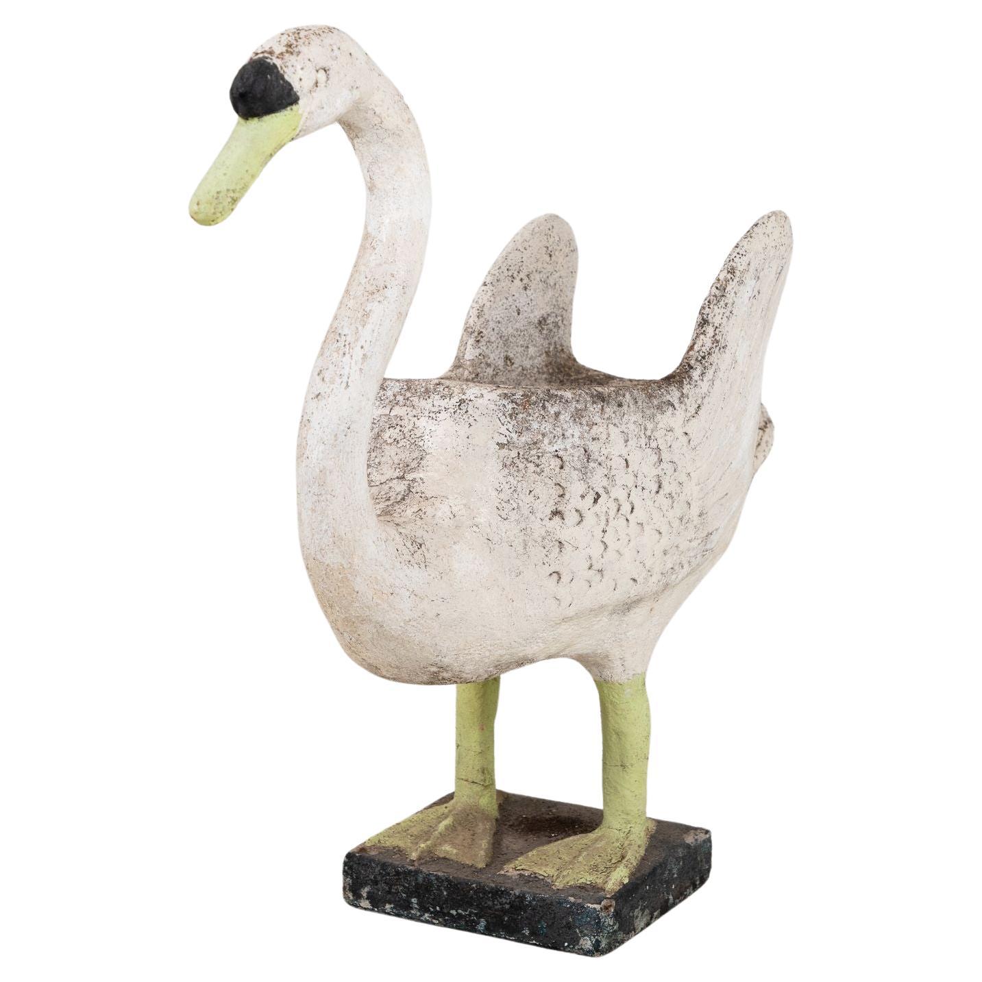 Reconstituted Stone Swan on Raised Feet Planter, English Early 20th Century