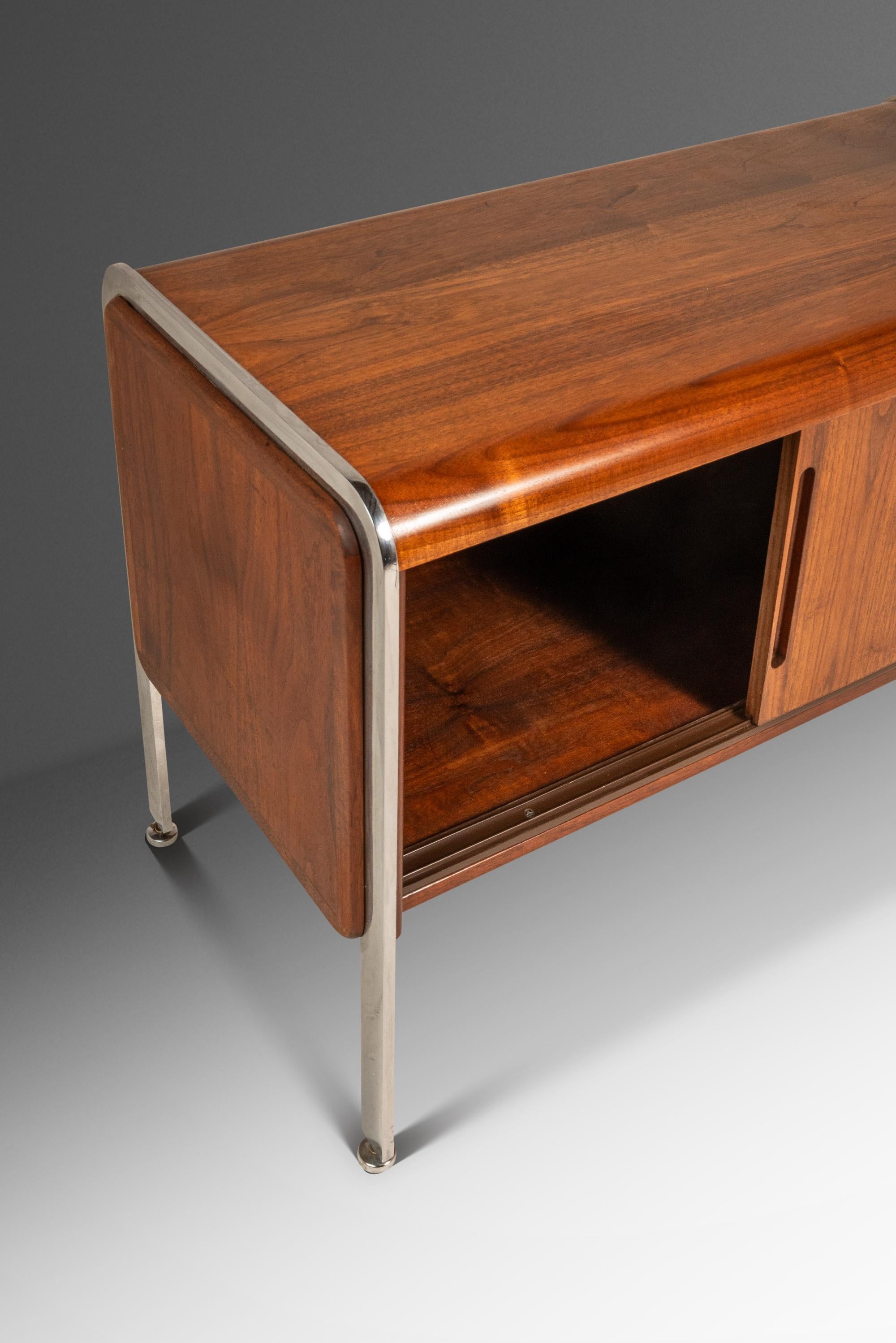 Record Cabinet in Teak w/ Chrome Legs After Ste Marie & Laurent, Canada, c. 1970 For Sale 7