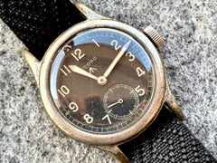 Record Military Issued Dirty Dozen Watch - WWW L33573 Watch.