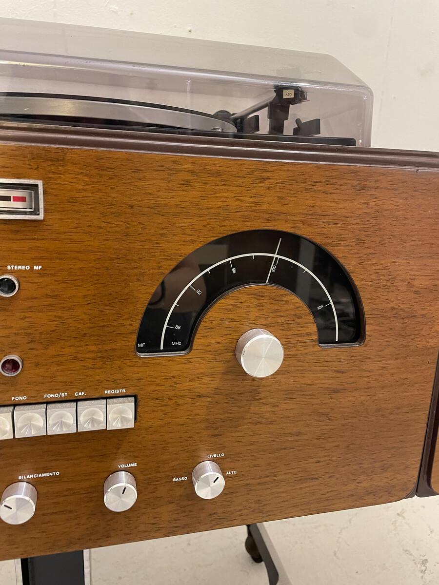 Legno Lettore di dischi Brionvega di Achille e Pier Giacomo Castiglioni, anni '60