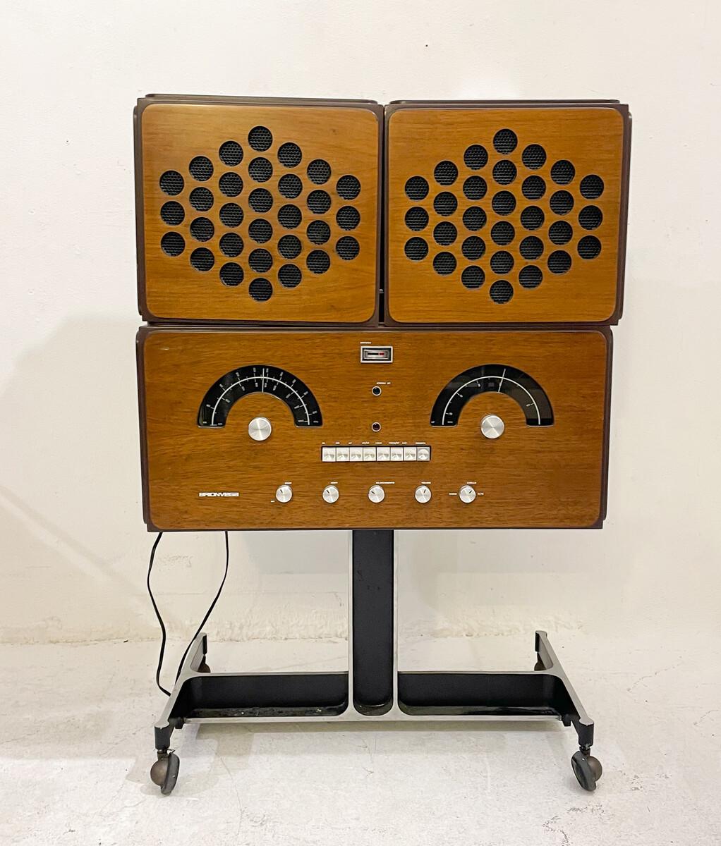 Lettore di dischi Brionvega di Achille e Pier Giacomo Castiglioni, anni '60 1