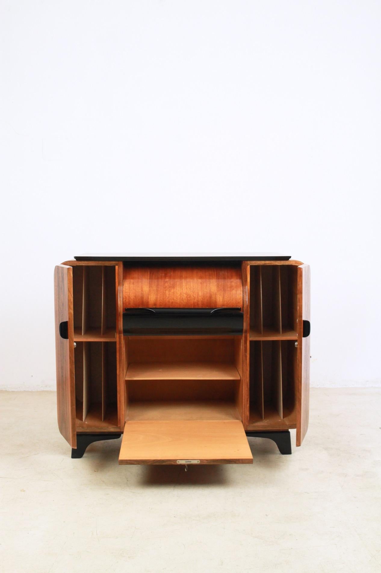 Bakelite Record Player Cabinet by Jindřich Halabala for UP Závody, 1930s