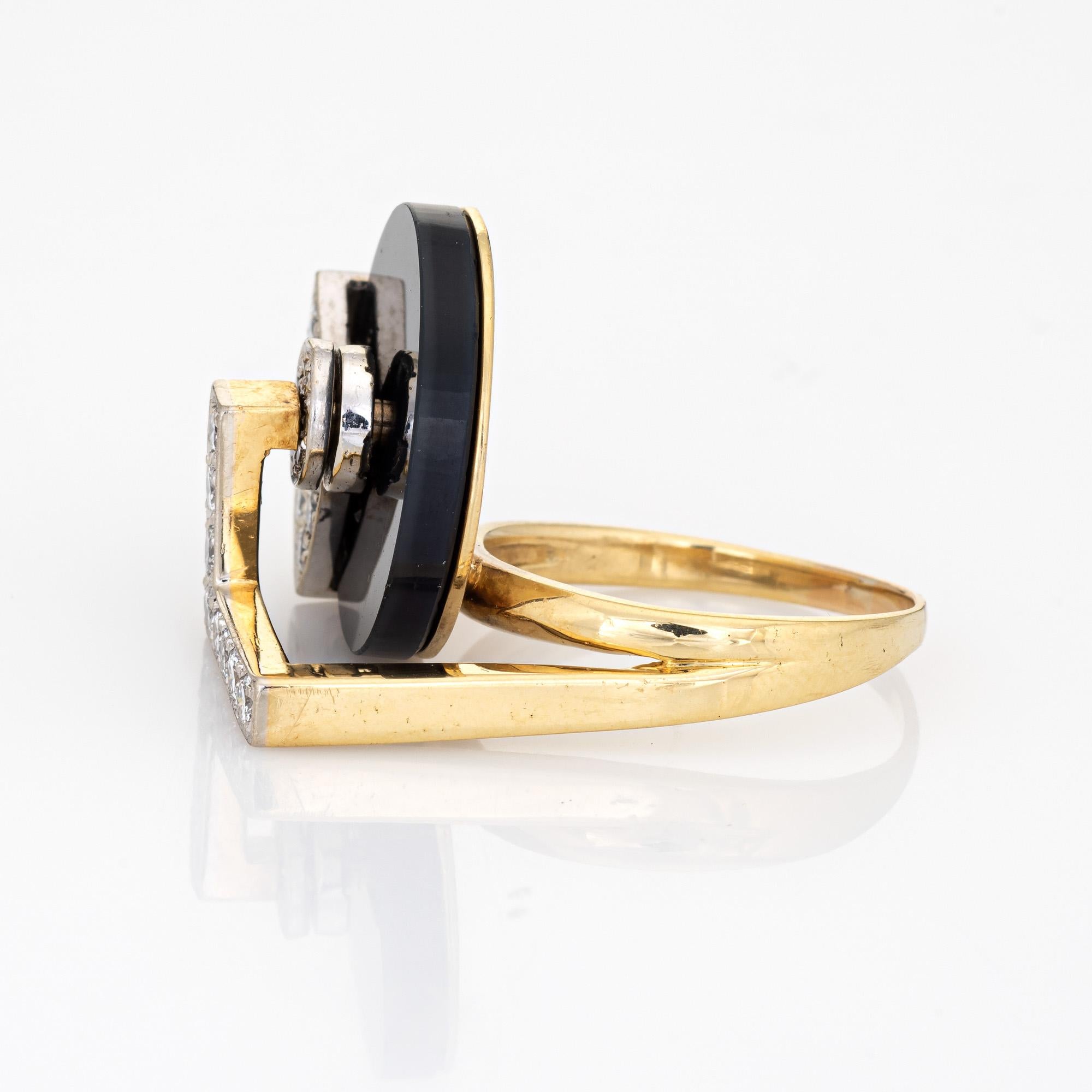 Round Cut Record Player Ring Vintage Onyx Diamond Spinning Kinetic 18k Gold Geometric