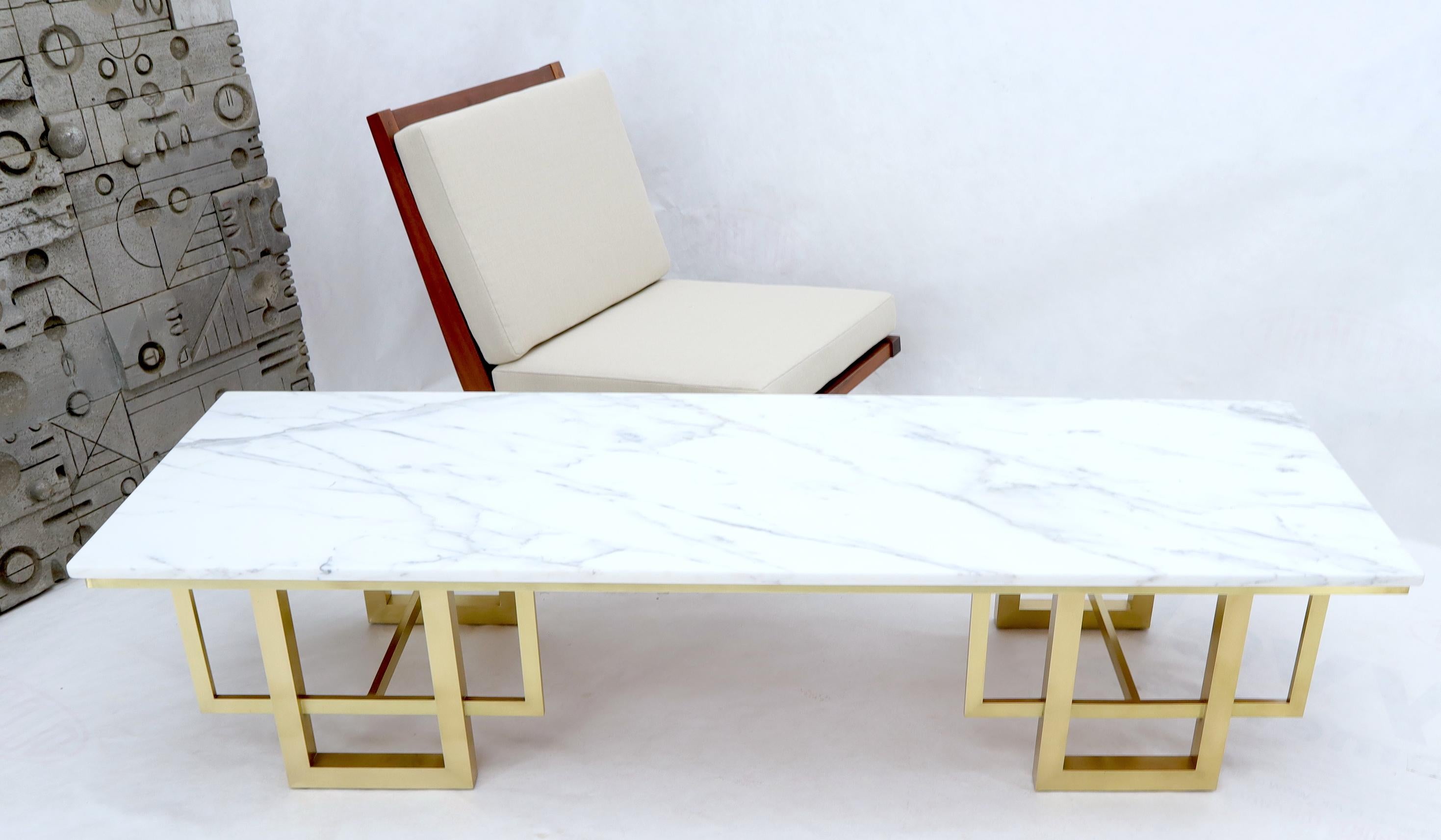 Rectangle White Marble Coffee Table on Polished Brass Base In Good Condition In Rockaway, NJ