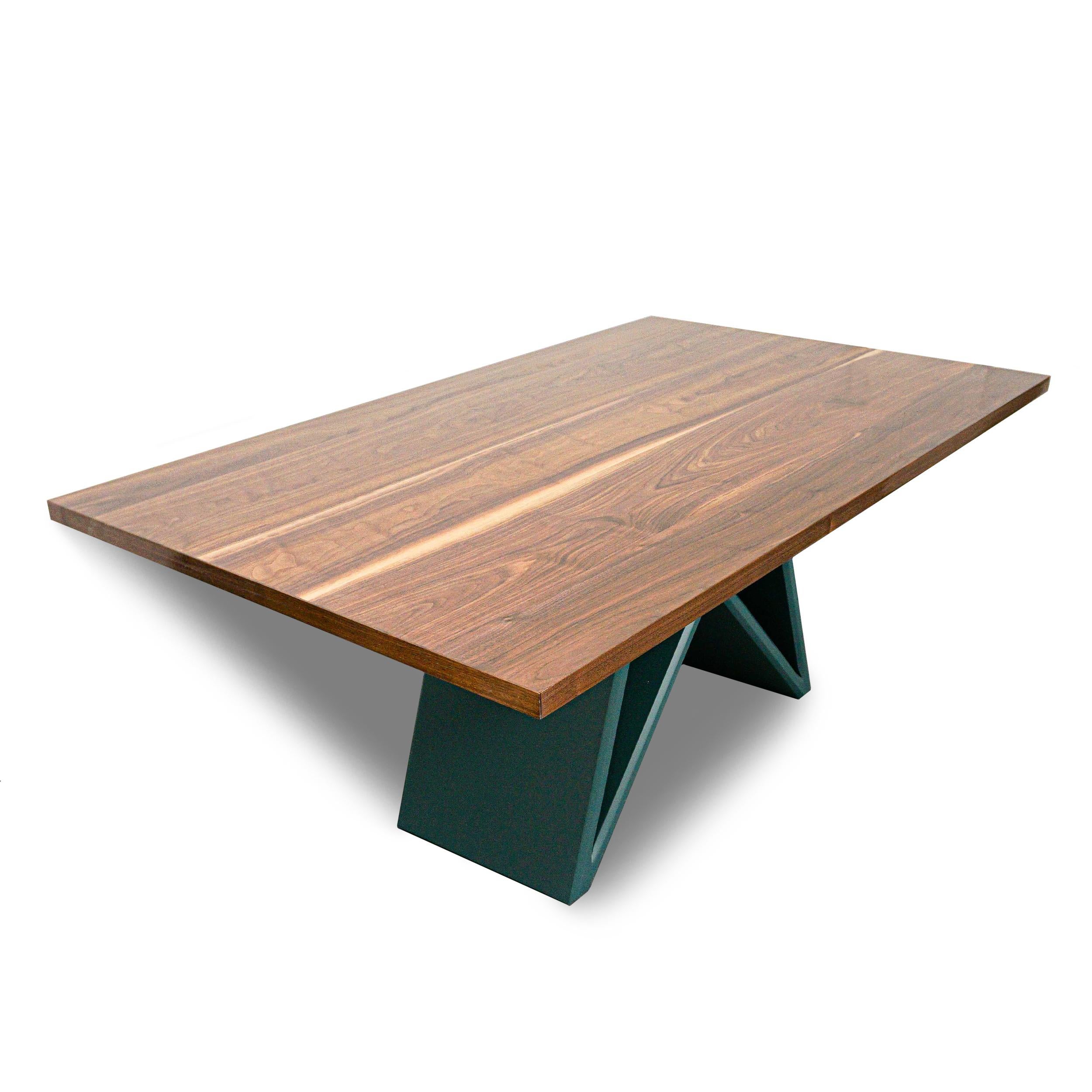 Mesa de Comedor Rectangular con Tablero de Nogal Macizo y Base en X, Personalizable Moderno en venta