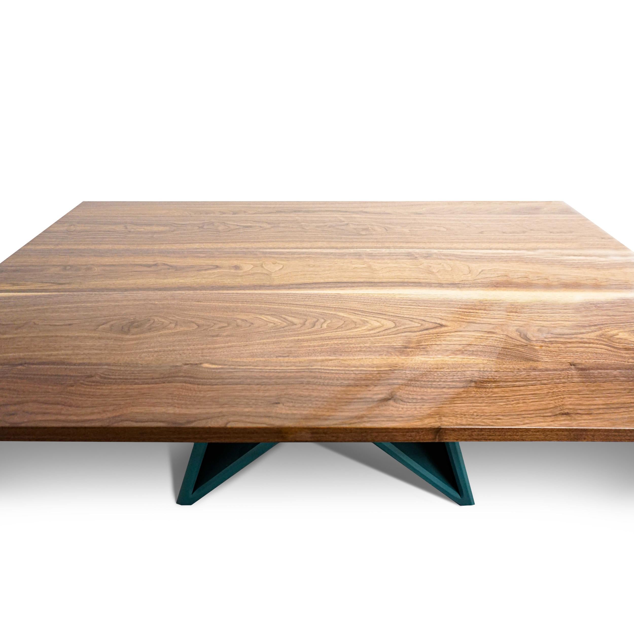 Mesa de Comedor Rectangular con Tablero de Nogal Macizo y Base en X, Personalizable Laca en venta