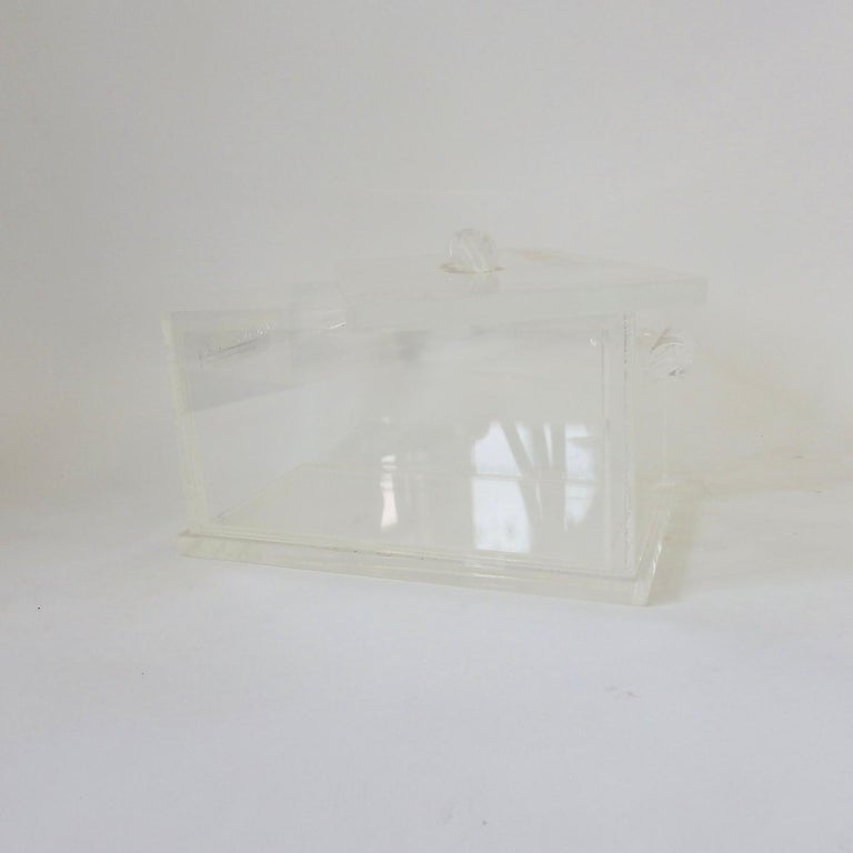 Rectangle form Lidded Lucite Ice Bucket For Sale at 1stDibs