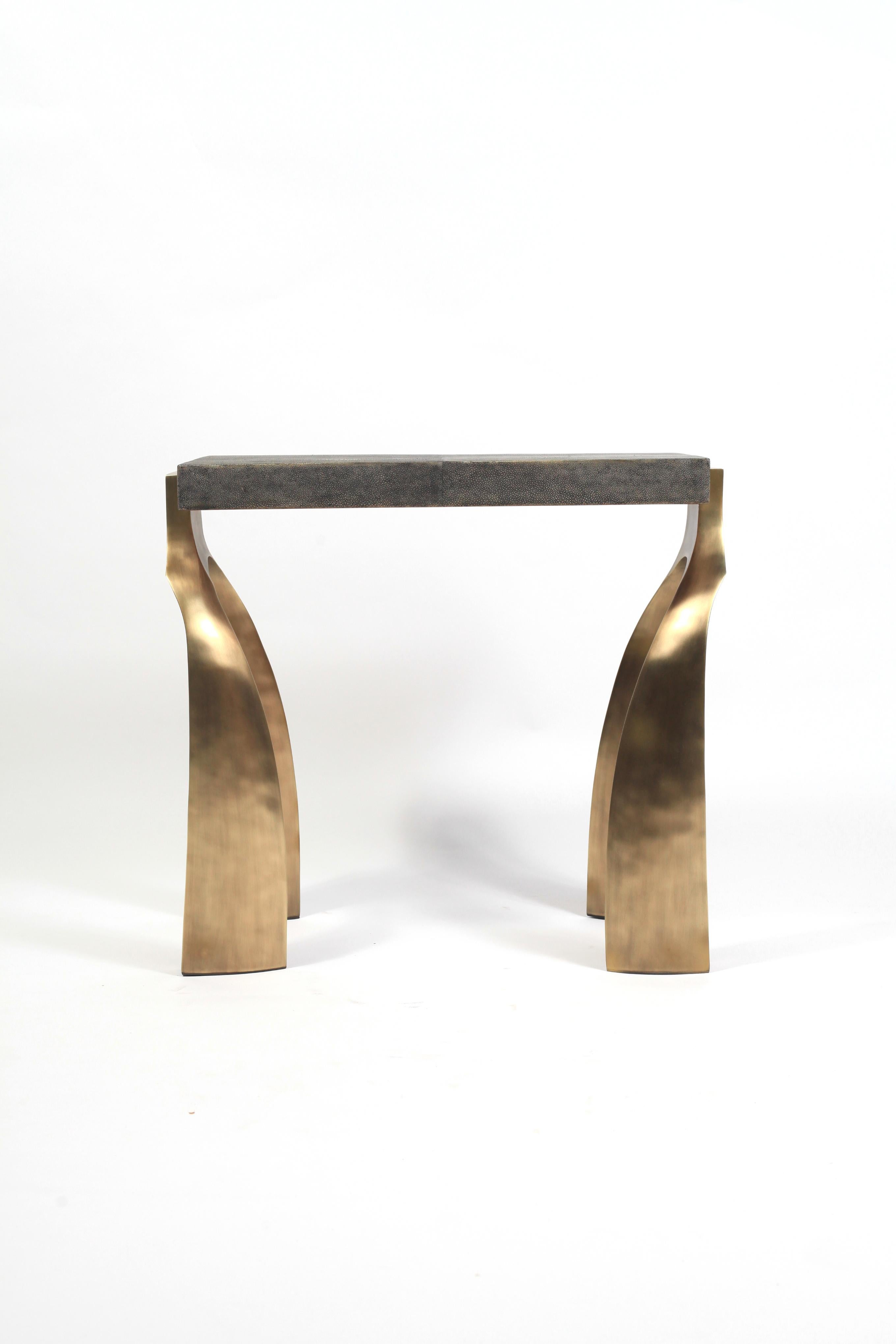 Contemporary Rectangle Galaxy Side Table in Onyx and Bronze-Patina Brass by Kifu Paris For Sale