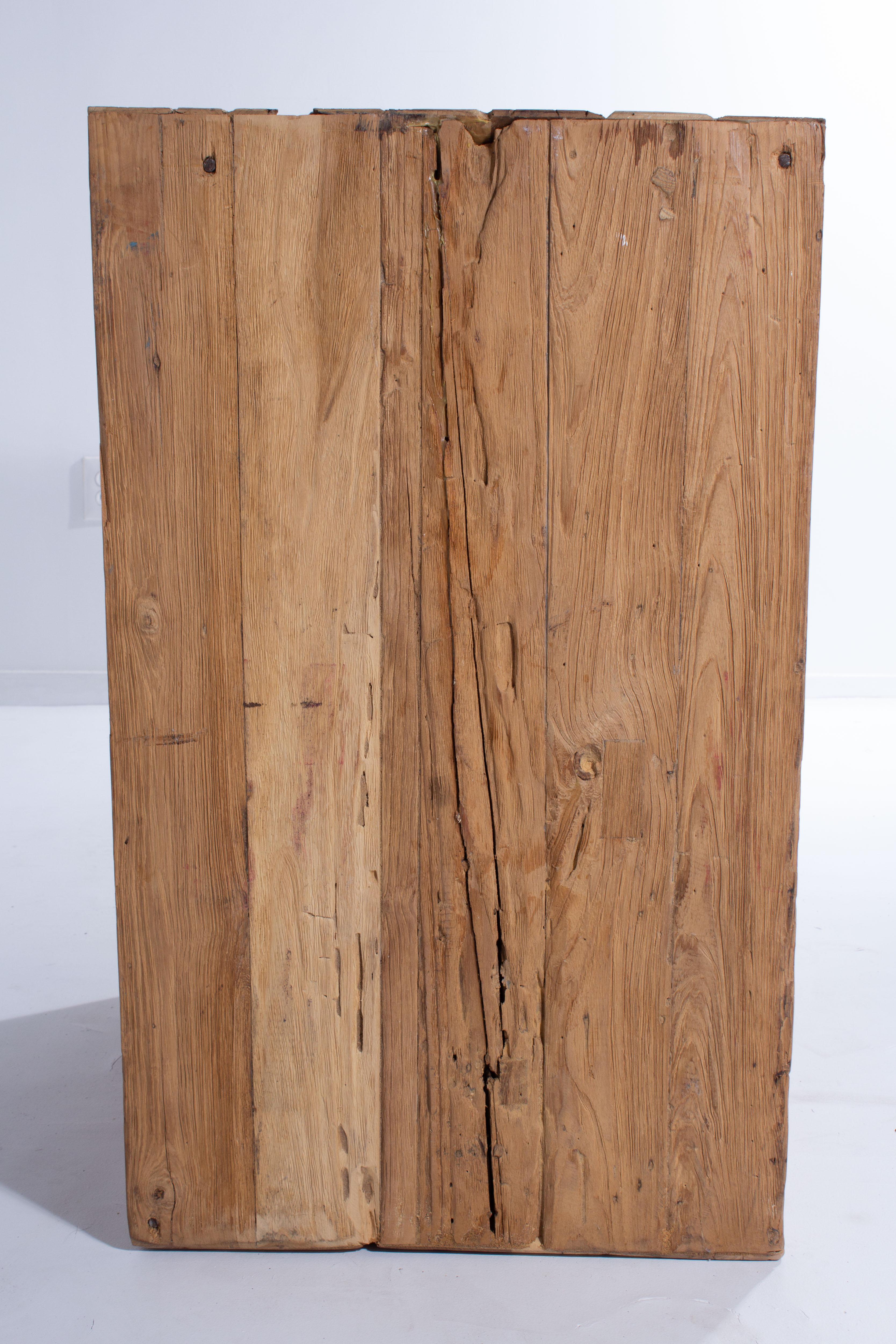 Rechteckige Profile-Konsole aus aufgearbeitetem Teakholz (Holz) im Angebot