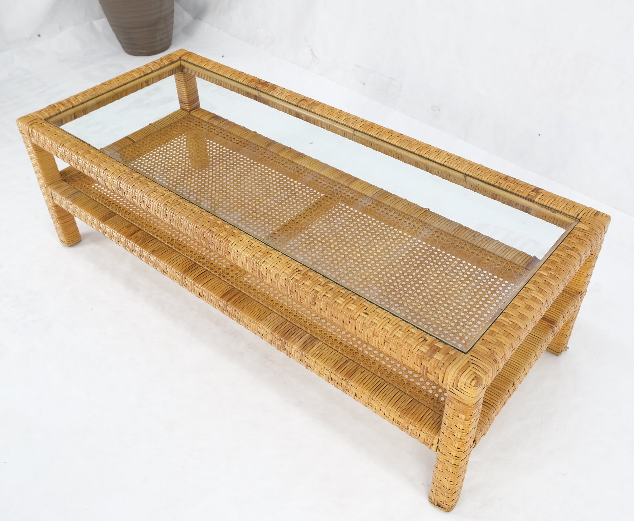 Rectangle Rattan cane shelf glass top Mid-Century Modern coffee table mint!.
 