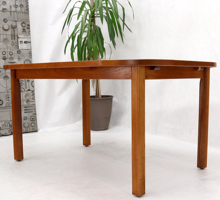 Rectangle Round Corners Teak Midcentury Danish Modern Dining Table Pop Up Leaf For Sale at 1stDibs