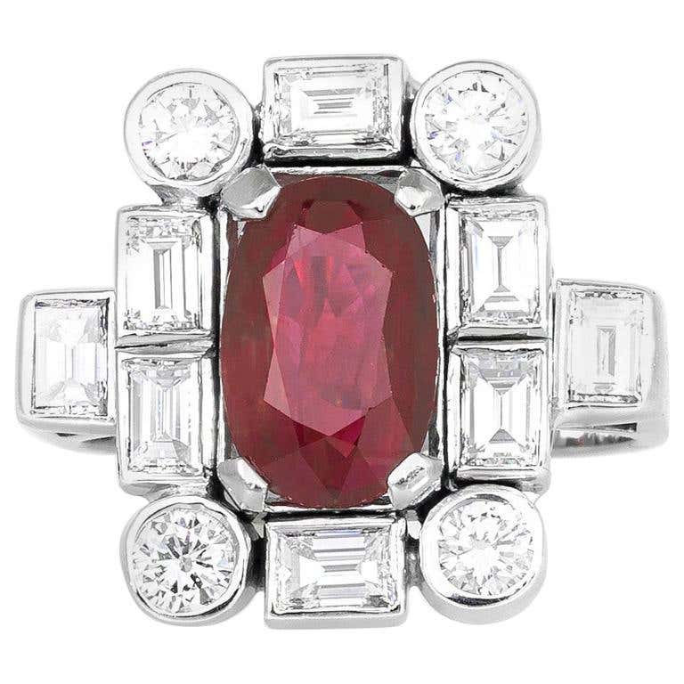 Rectangle Ruby and Diamond Ring For Sale at 1stDibs