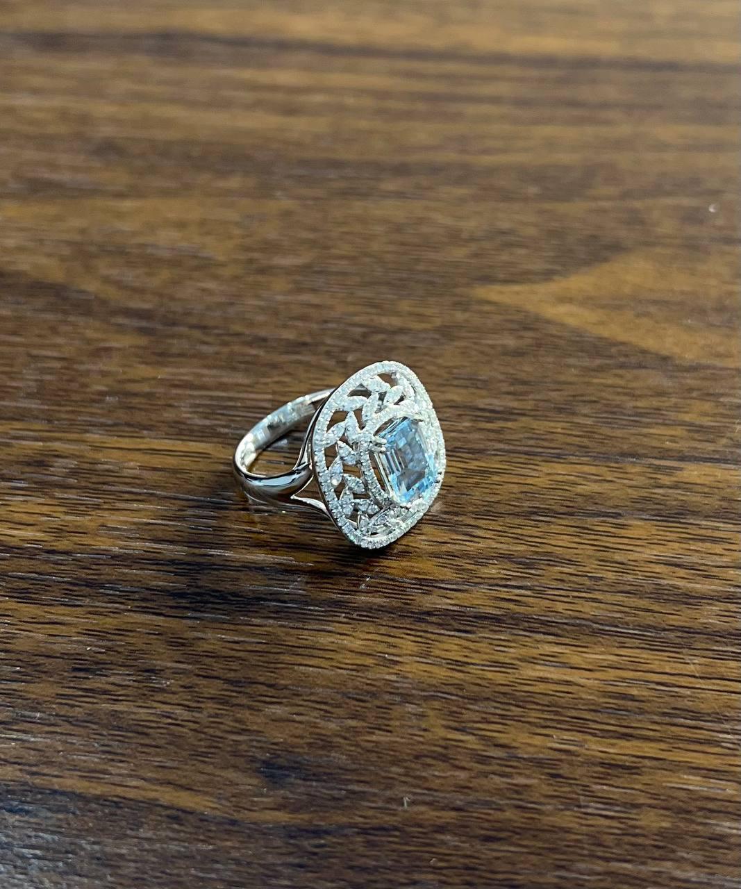Women's Rectangle Shape Blue Aquamarine & Diamond Halo Pave Set Leaf 14K White Gold Ring For Sale