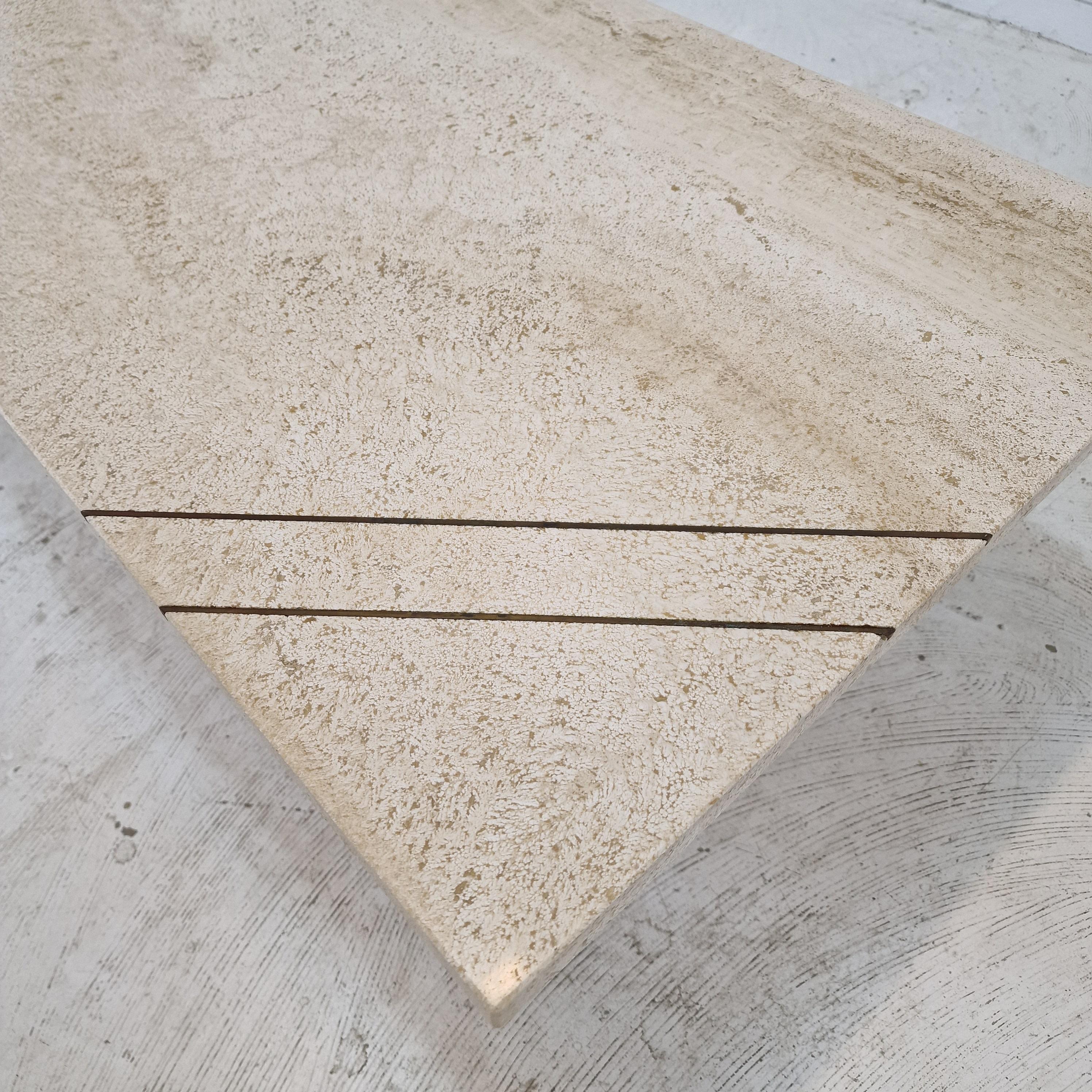 Table basse ou d'appoint rectangulaire en travertin avec laiton, Italie années 1980 en vente 11
