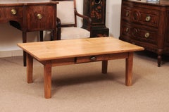 Table rectangulaire en pin français du 19e siècle, transformée en table basse