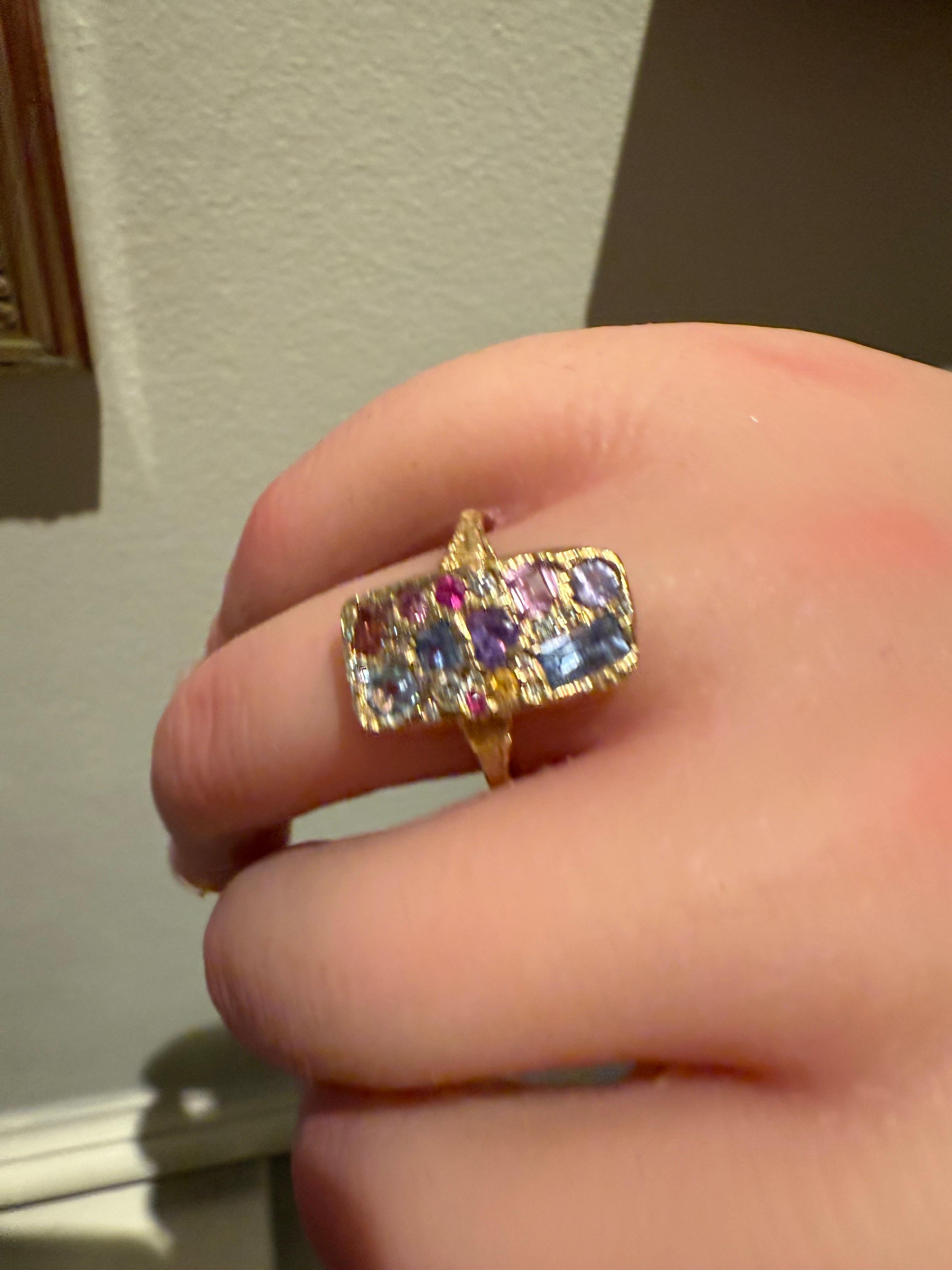 Anello Cocktail Leto Lama Arte Astratta 18Ct con Zaffiri e Diamanti in vendita 5