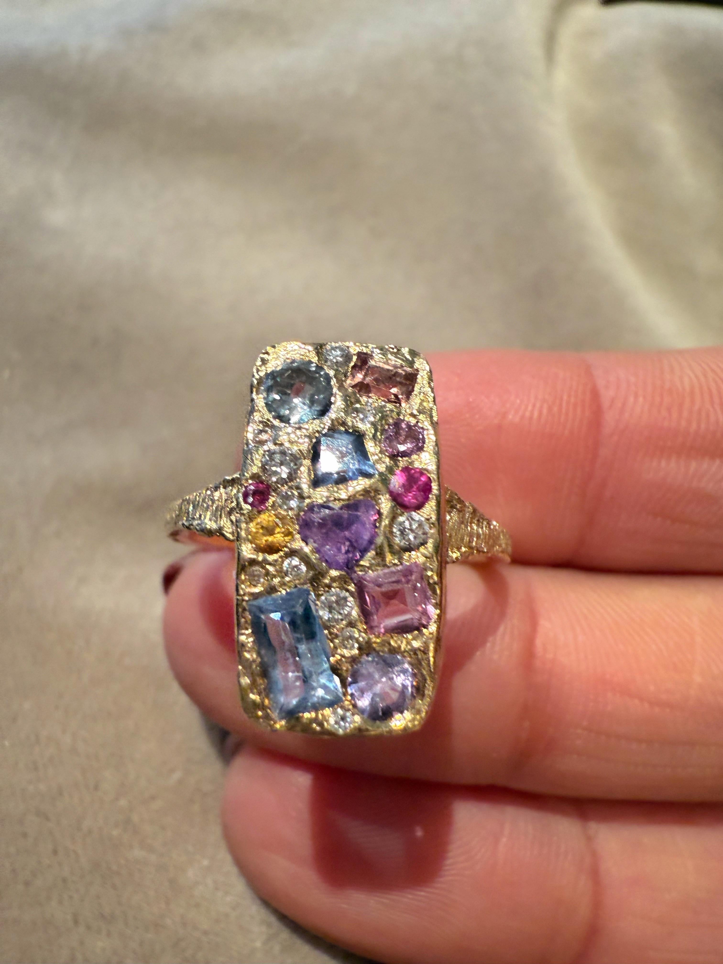 Donna Anello Cocktail Leto Lama Arte Astratta 18Ct con Zaffiri e Diamanti in vendita