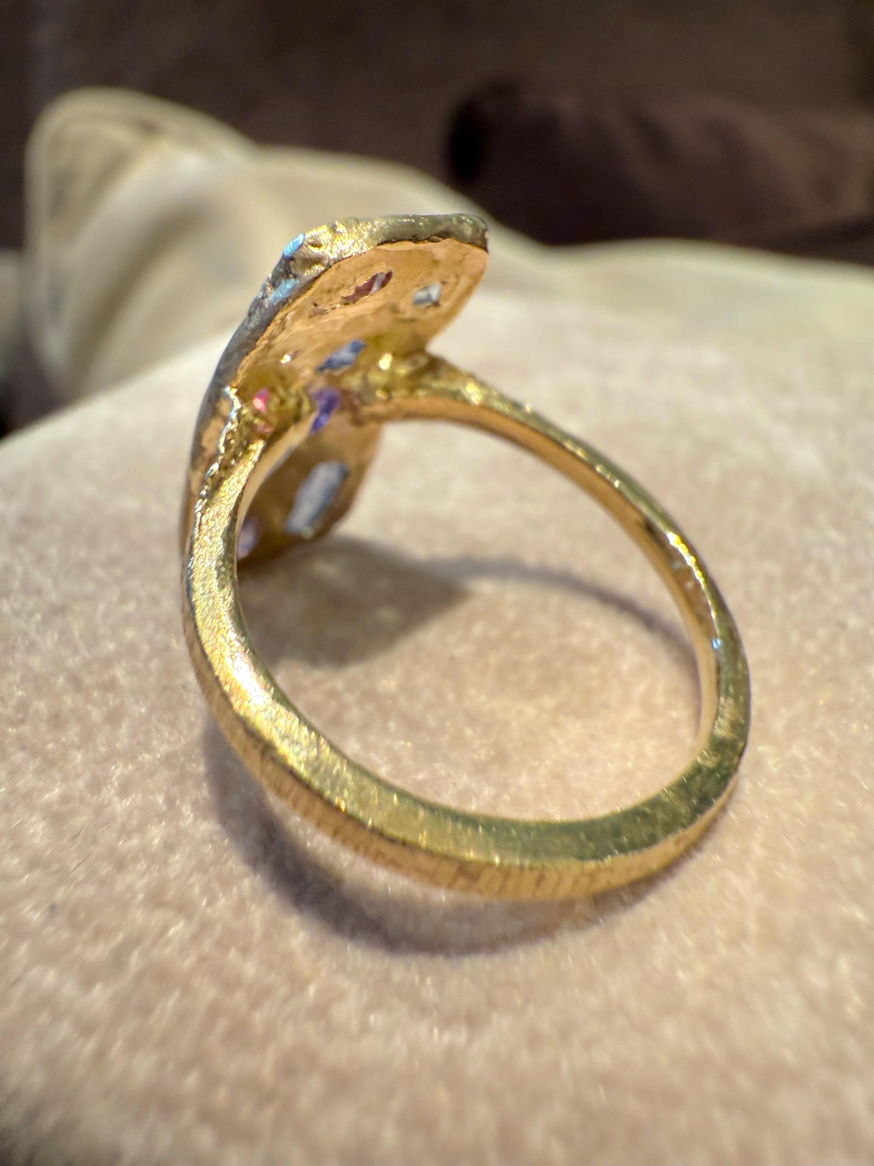 Anello Cocktail Leto Lama Arte Astratta 18Ct con Zaffiri e Diamanti in vendita 3