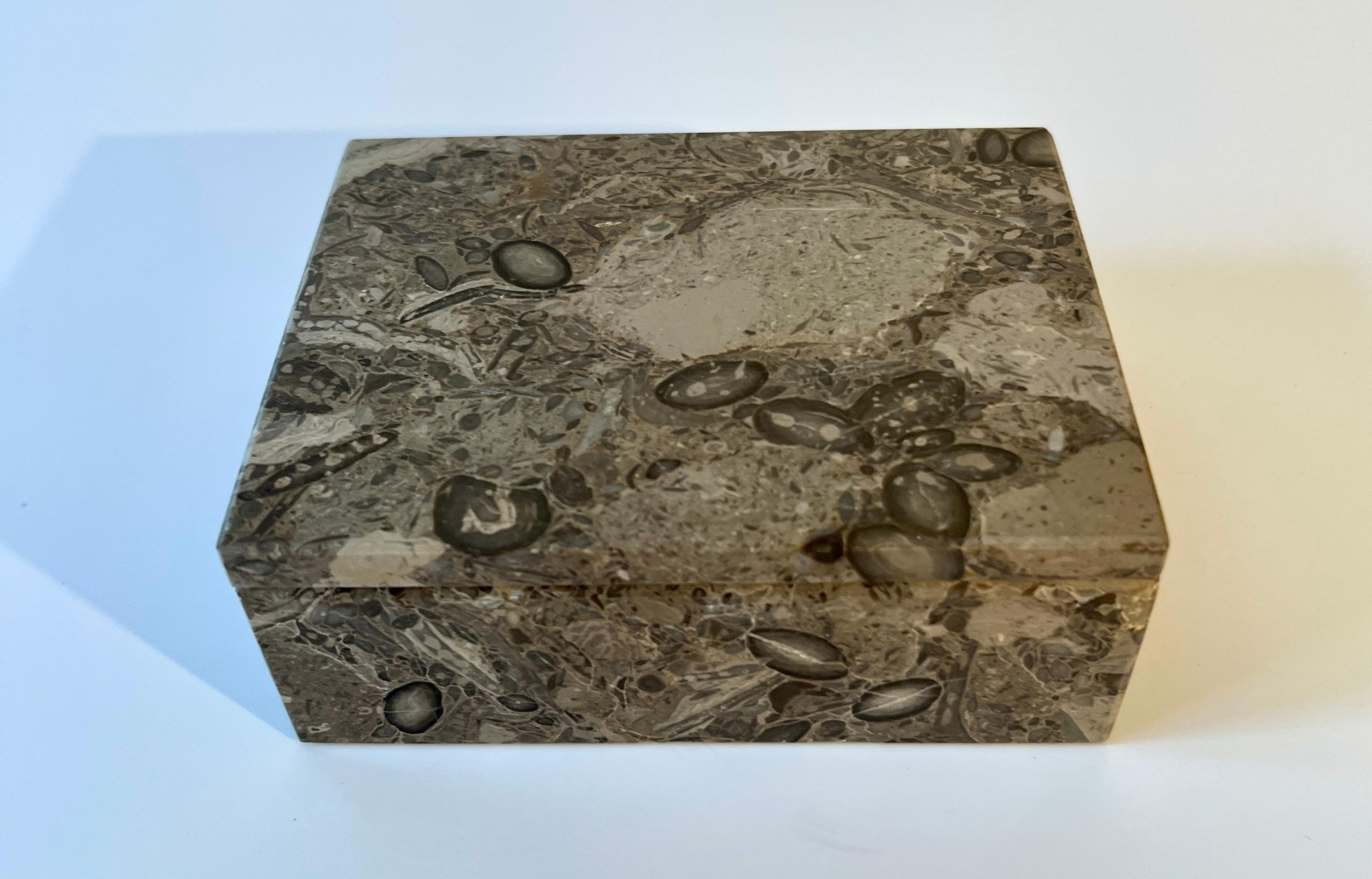 Mid-Century Modern Rectangular Alabaster Box with Lid For Sale