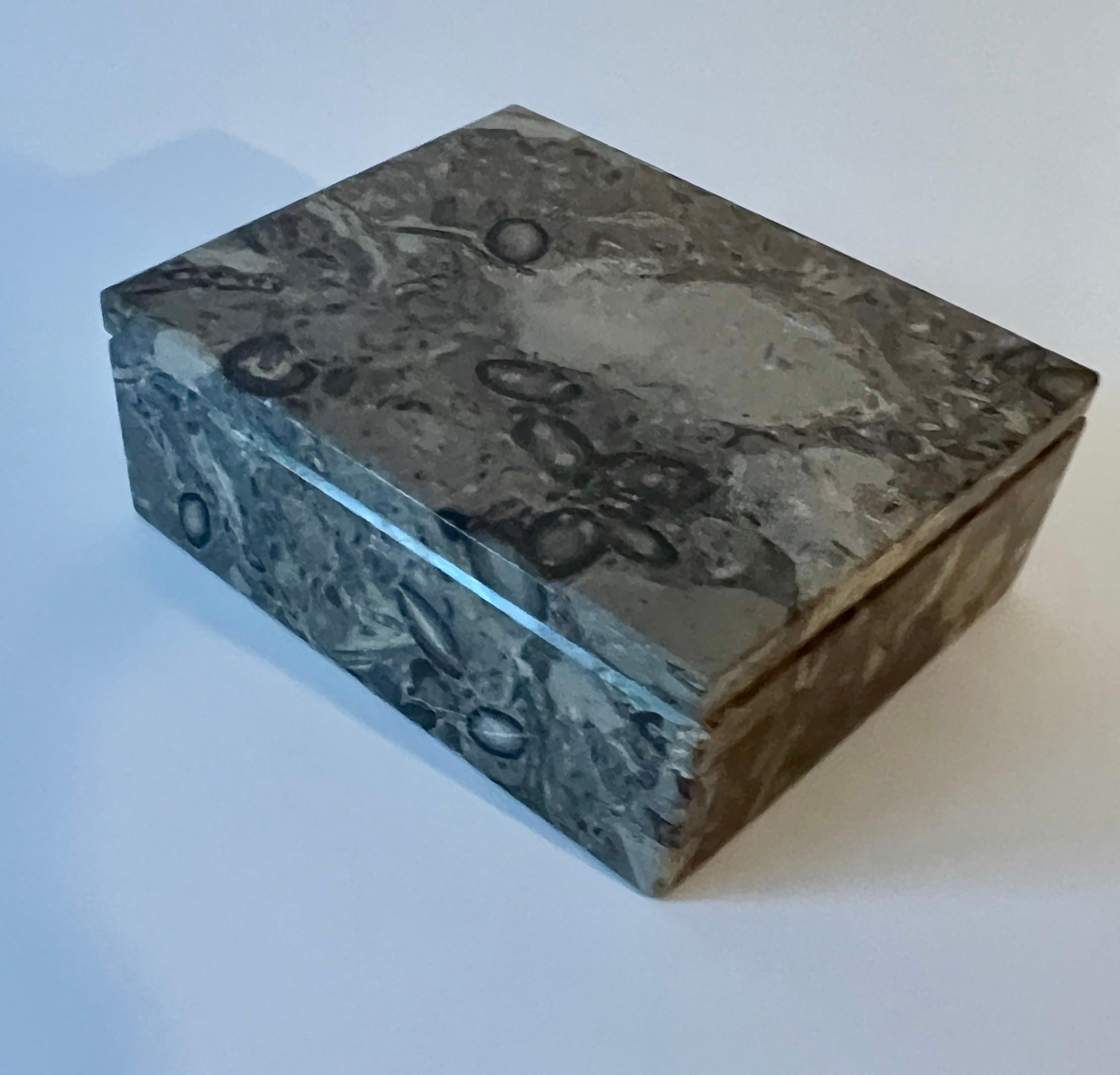 Italian Rectangular Alabaster Box with Lid For Sale