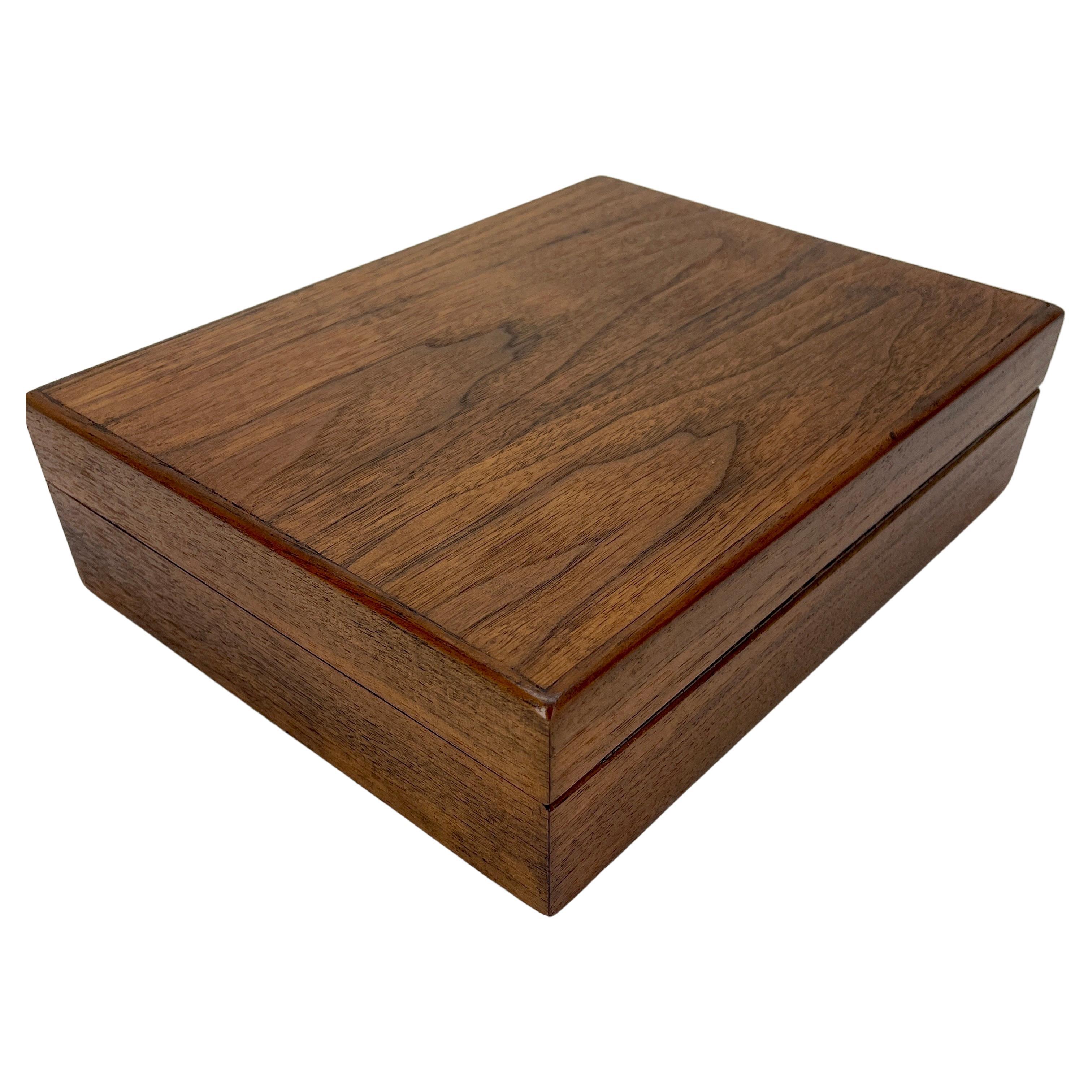 Hand-Crafted Rectangular Alfred Dunhill of London Wood Box With Key