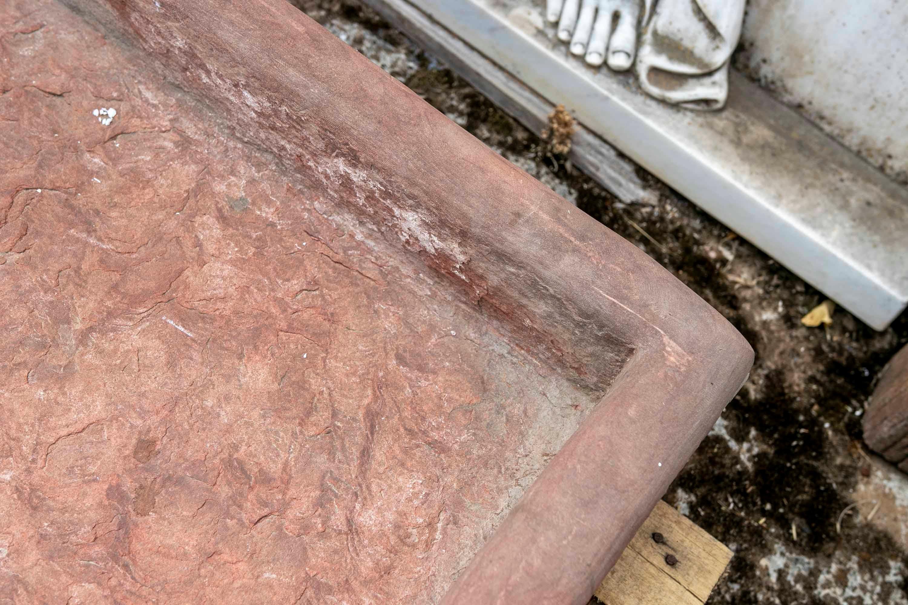Rectangular Basin with Hand-Carved Red Stone Spout For Sale 11