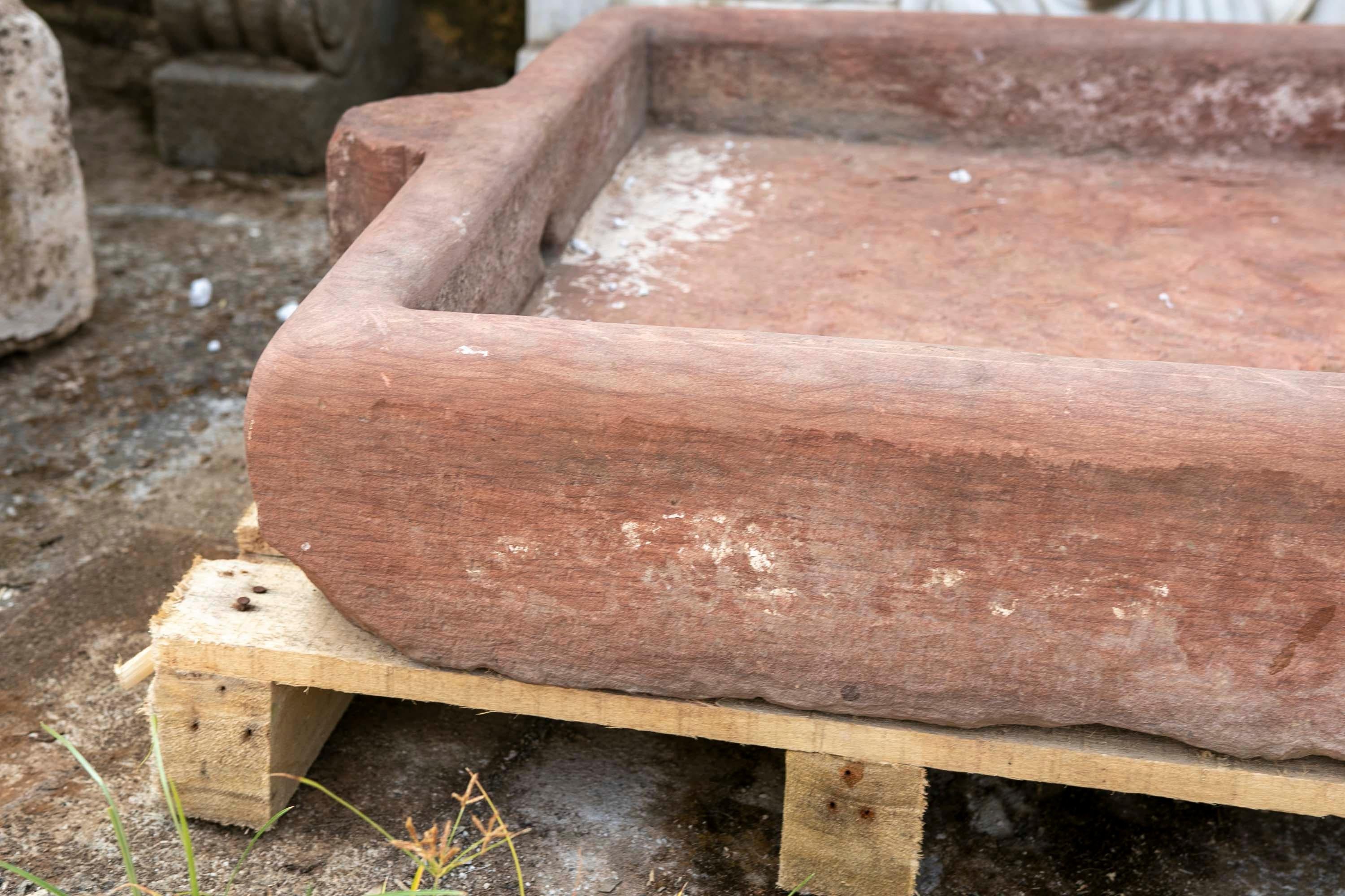 Rectangular Basin with Hand-Carved Red Stone Spout For Sale 13