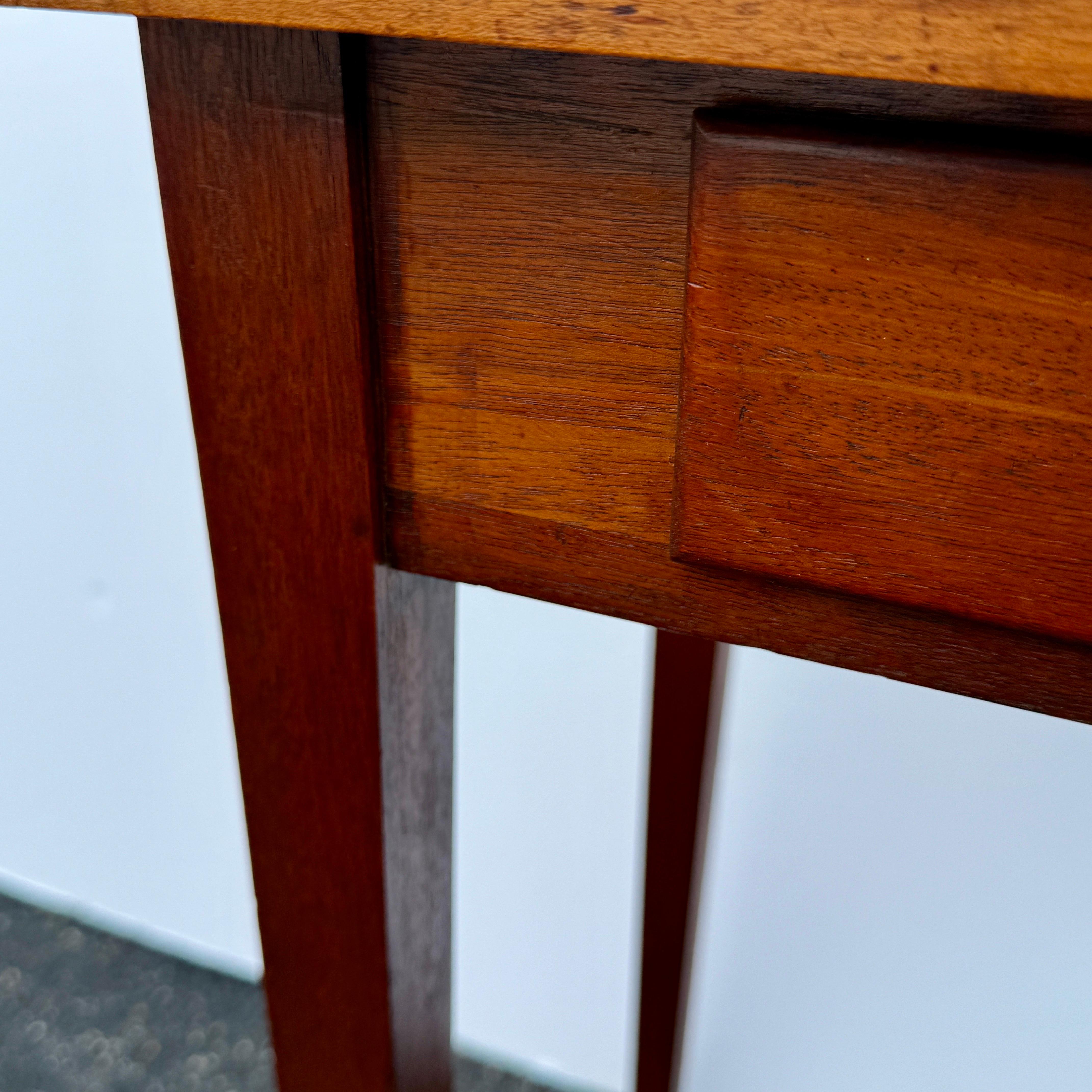 Table d'appoint rectangulaire Biedermeyer Game Chess avec tiroir en vente 7