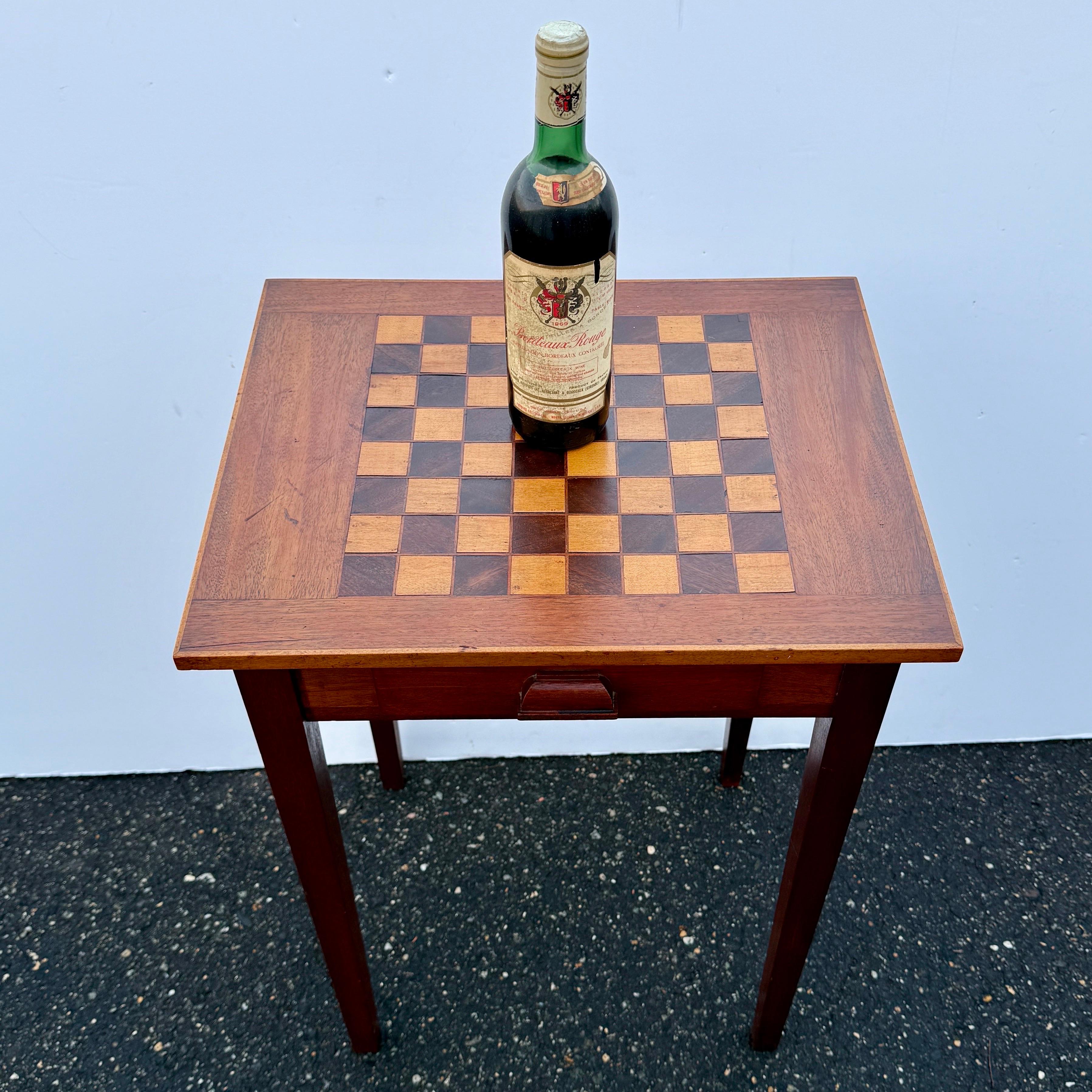 Biedermeier Table d'appoint rectangulaire Biedermeyer Game Chess avec tiroir en vente