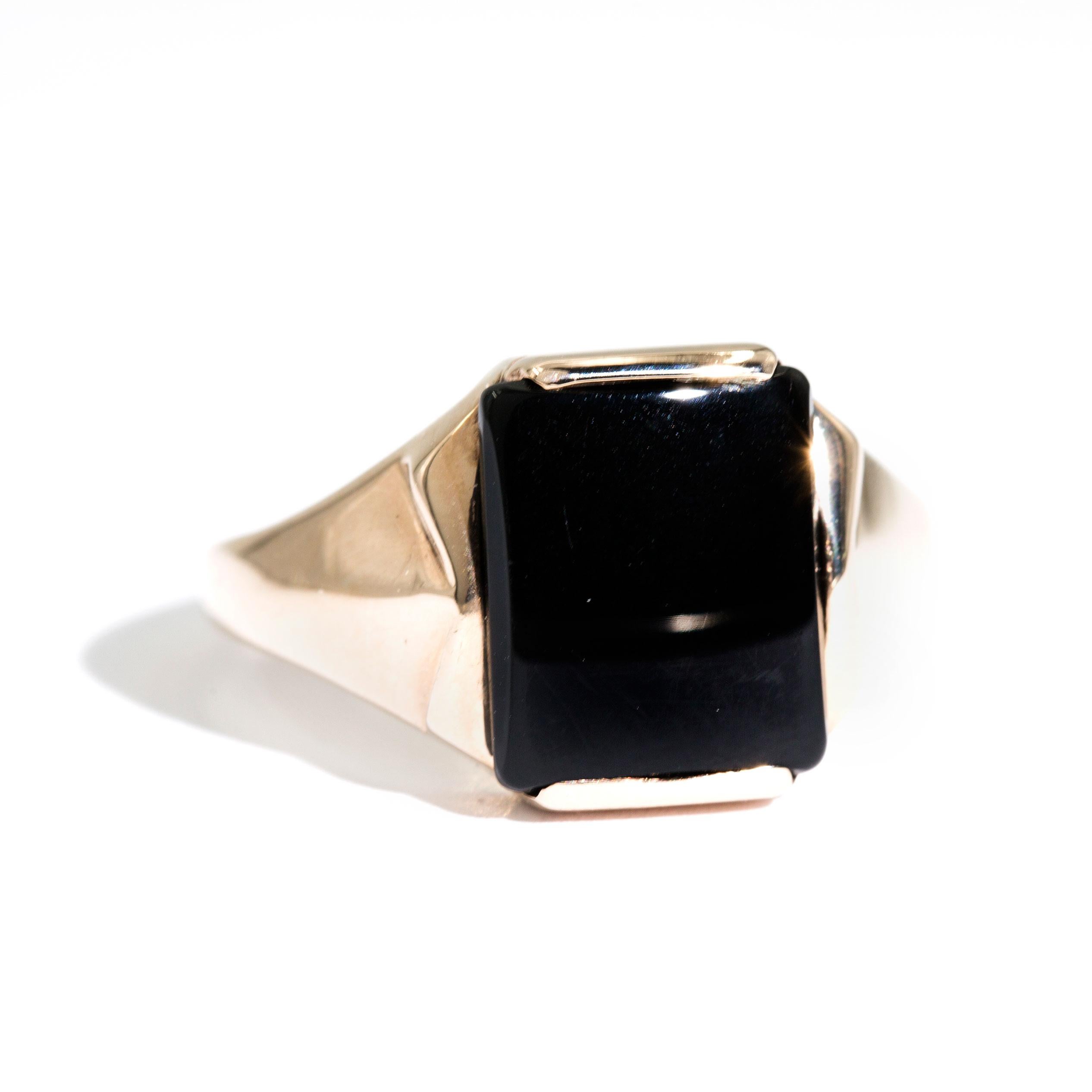 Modern Rectangular Black Onyx 9 Carat Yellow Gold Mens Vintage Signet Ring