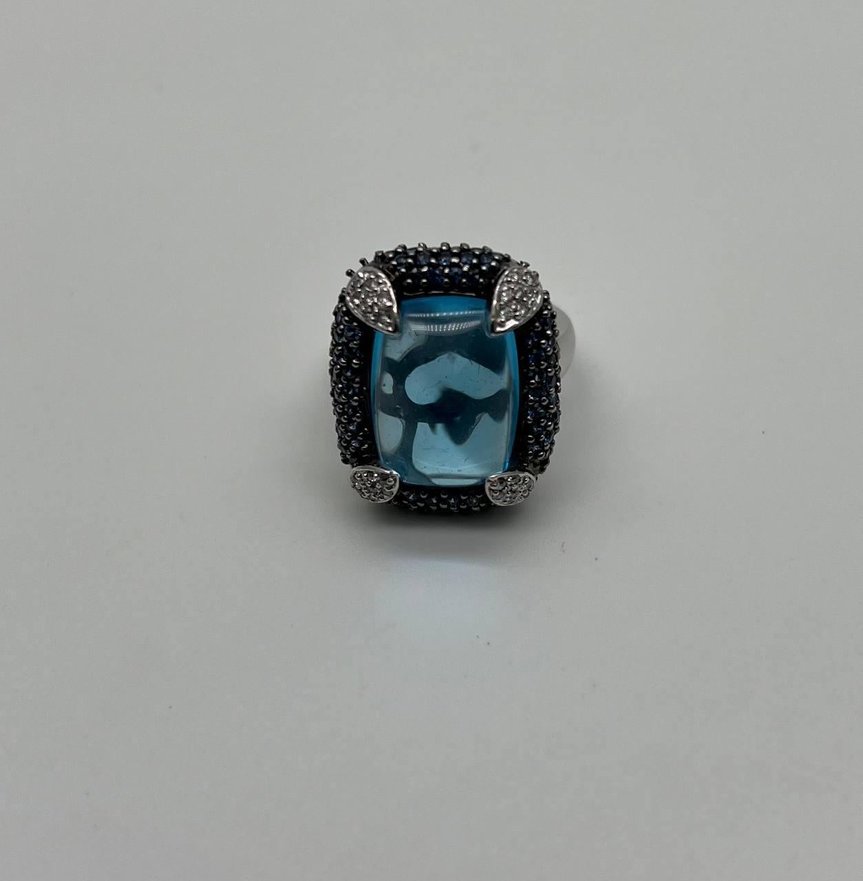 Rectangular Blue Topaz Sugarloaf Cabochon Diamond Blue Sapphire White Gold Ring For Sale 4