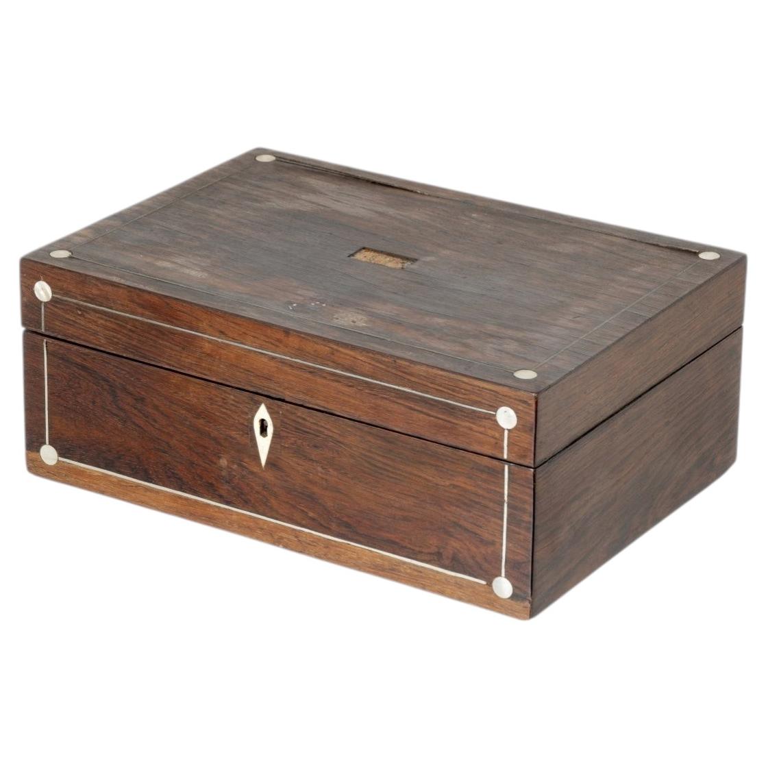 Rectangular box made of Noble Wood. For Sale