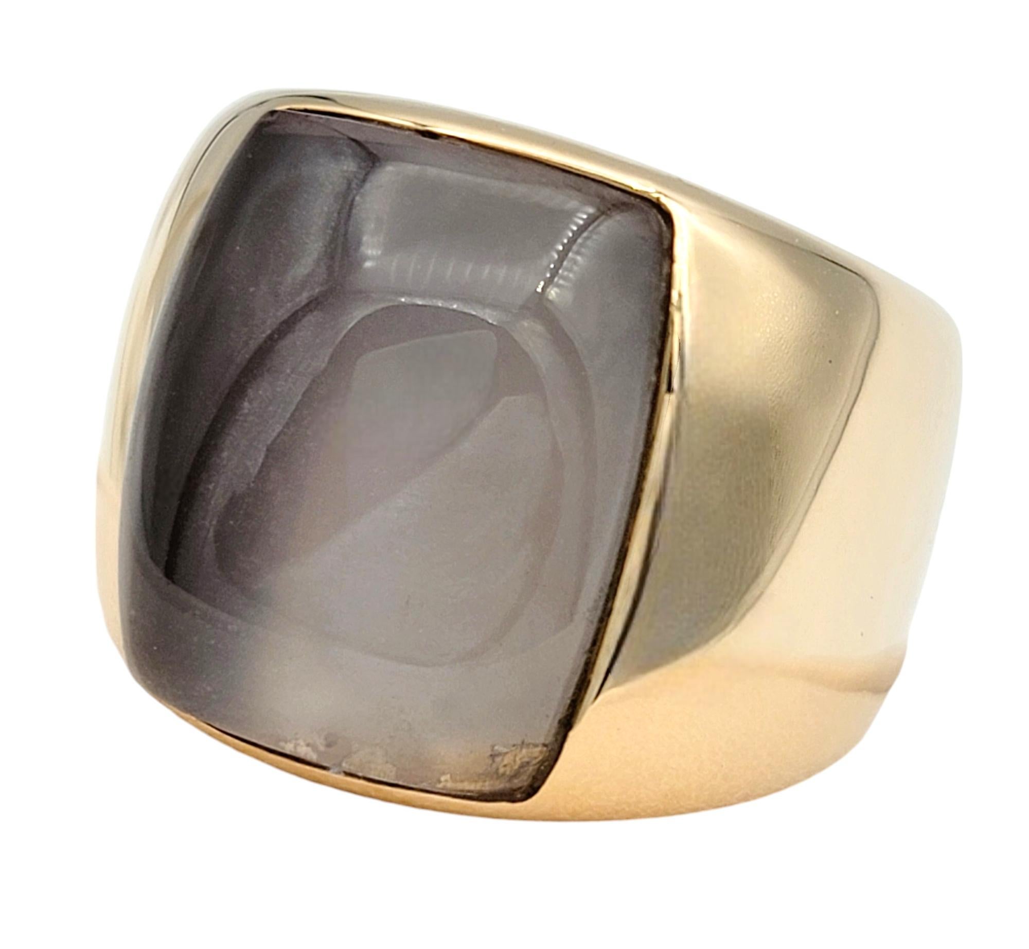 Contemporary Rectangular Cabochon Chalcedony Wide Band Ring in Polished 18 Karat Rose Gold For Sale