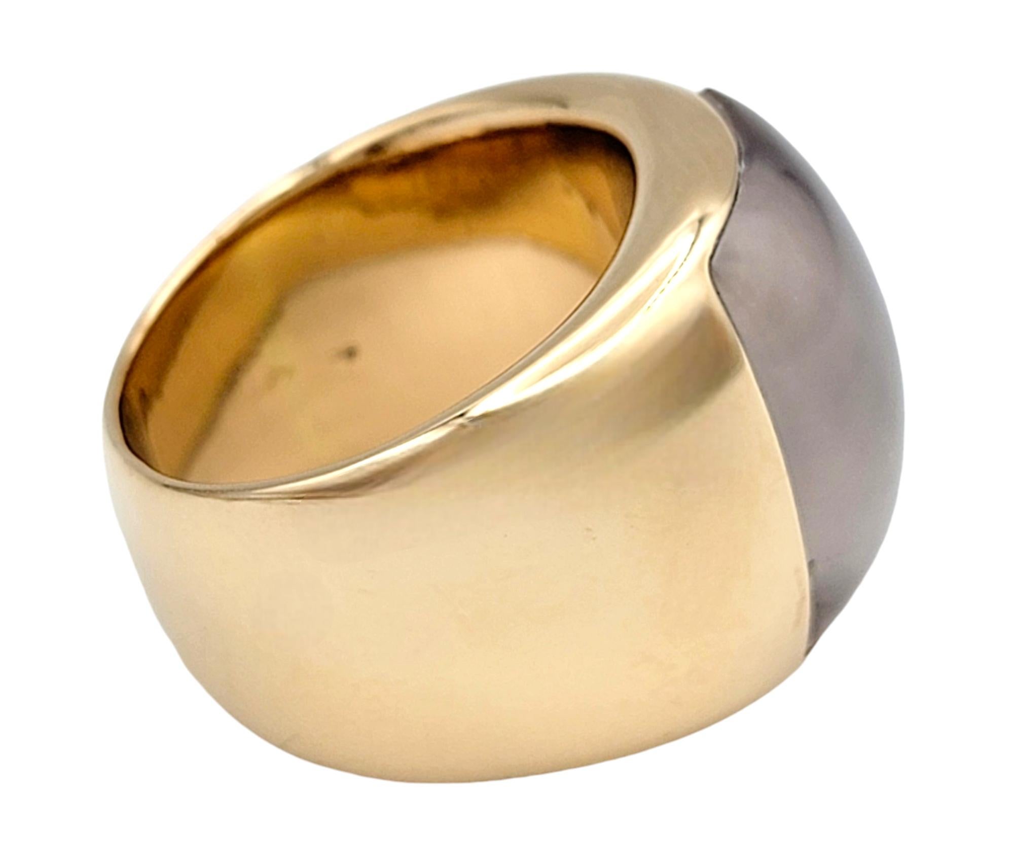 Rectangular Cabochon Chalcedony Wide Band Ring in Polished 18 Karat Rose Gold In Good Condition For Sale In Scottsdale, AZ