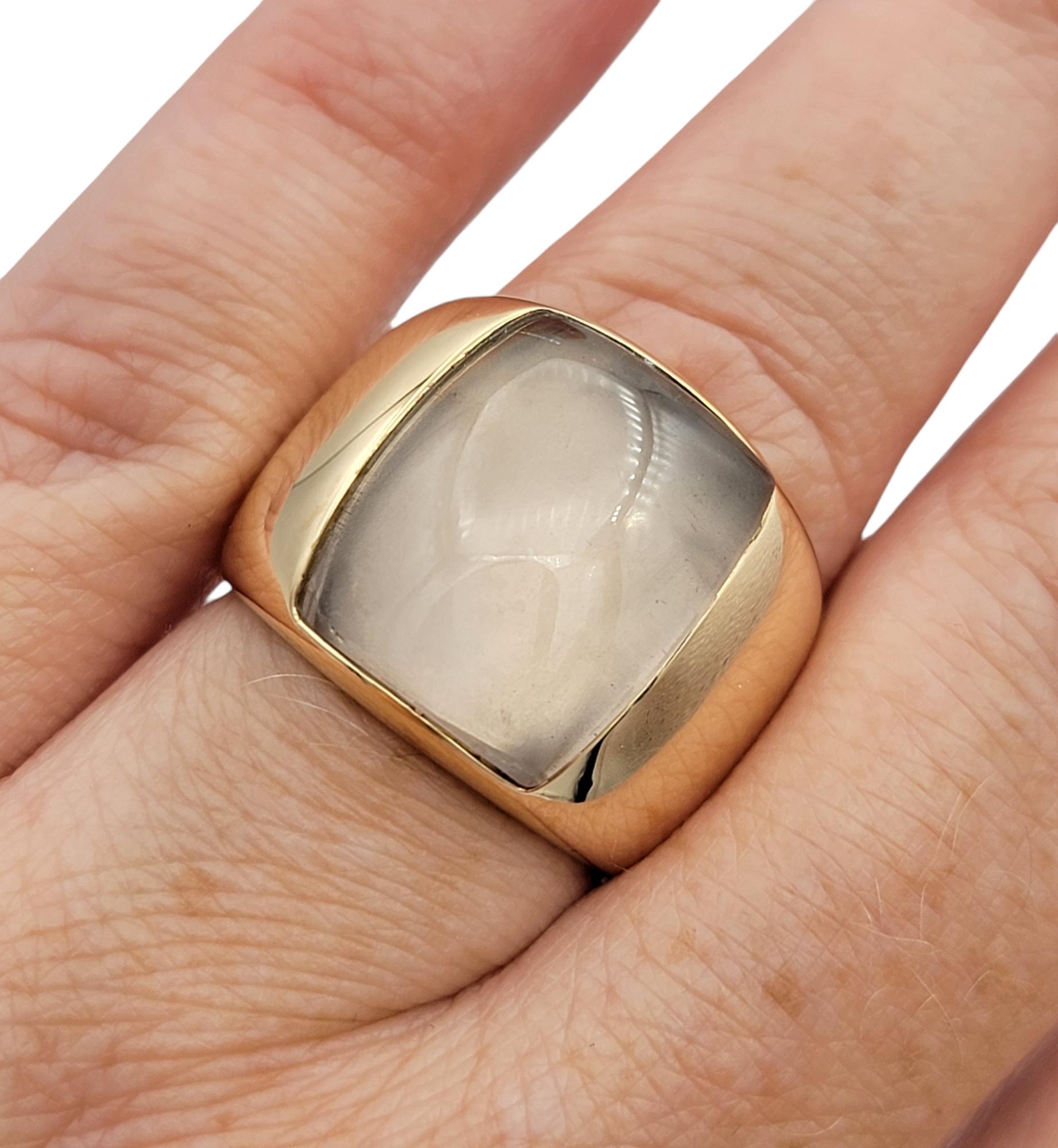 Rectangular Cabochon Chalcedony Wide Band Ring in Polished 18 Karat Rose Gold For Sale 2