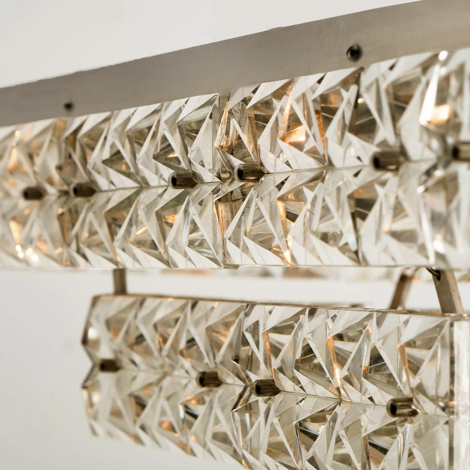 Lámpara colgante rectangular Kinkeldey de cromo y cristal, 1970 en venta 11