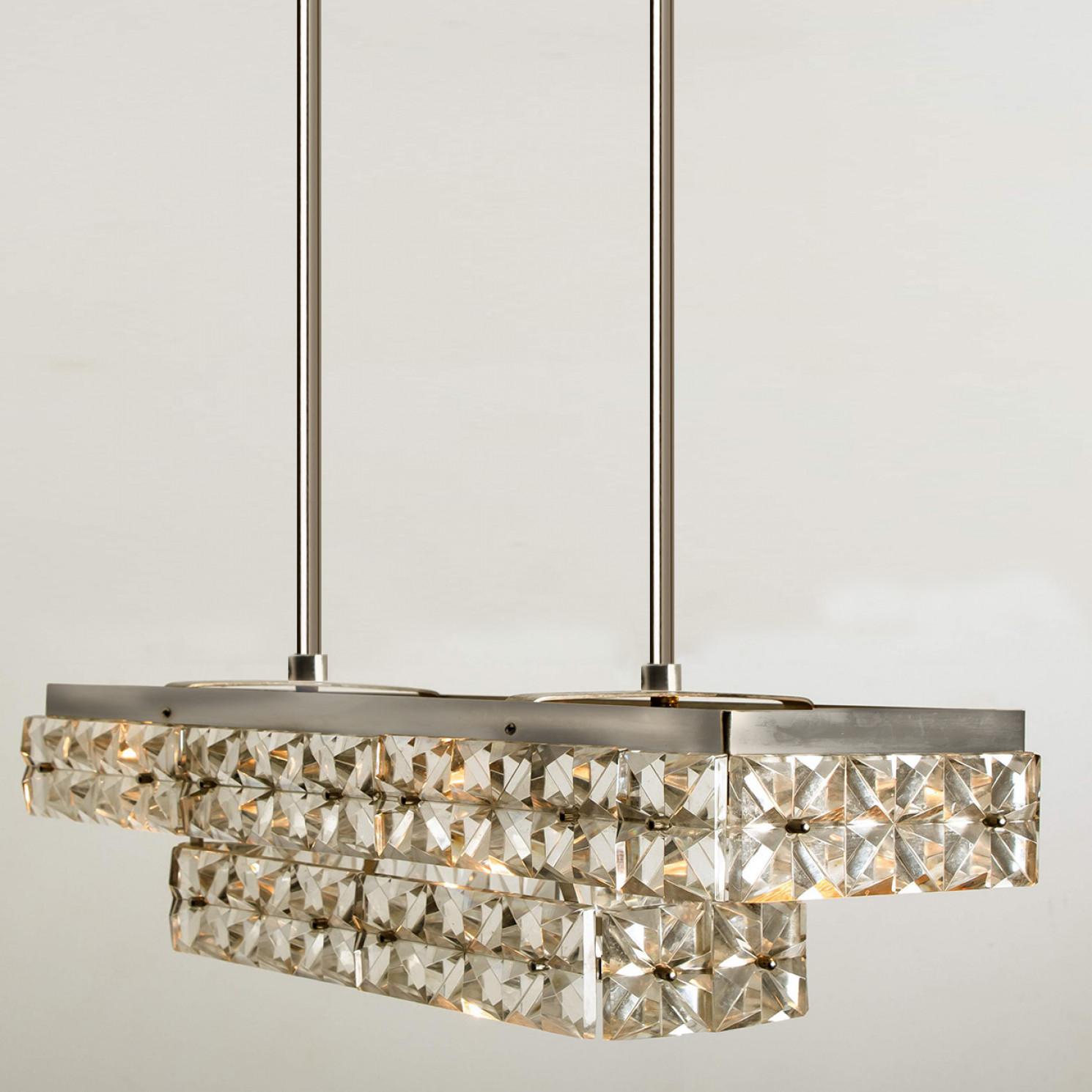 Lámpara colgante rectangular Kinkeldey de cromo y cristal, 1970 en venta 1