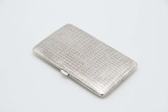 Rectangular cigarette case in guilloche silver