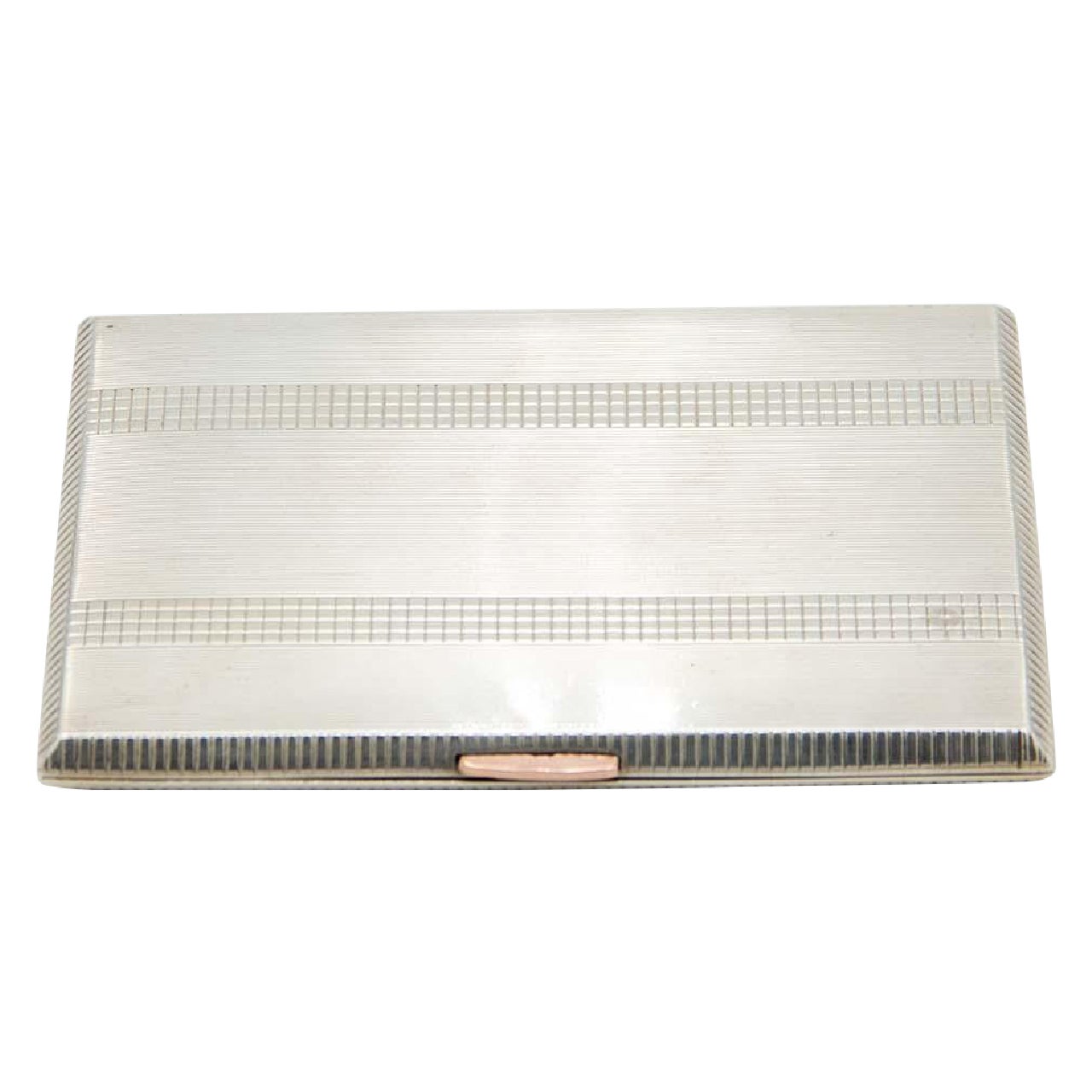 Rectangular cigarette case in guilloche silver