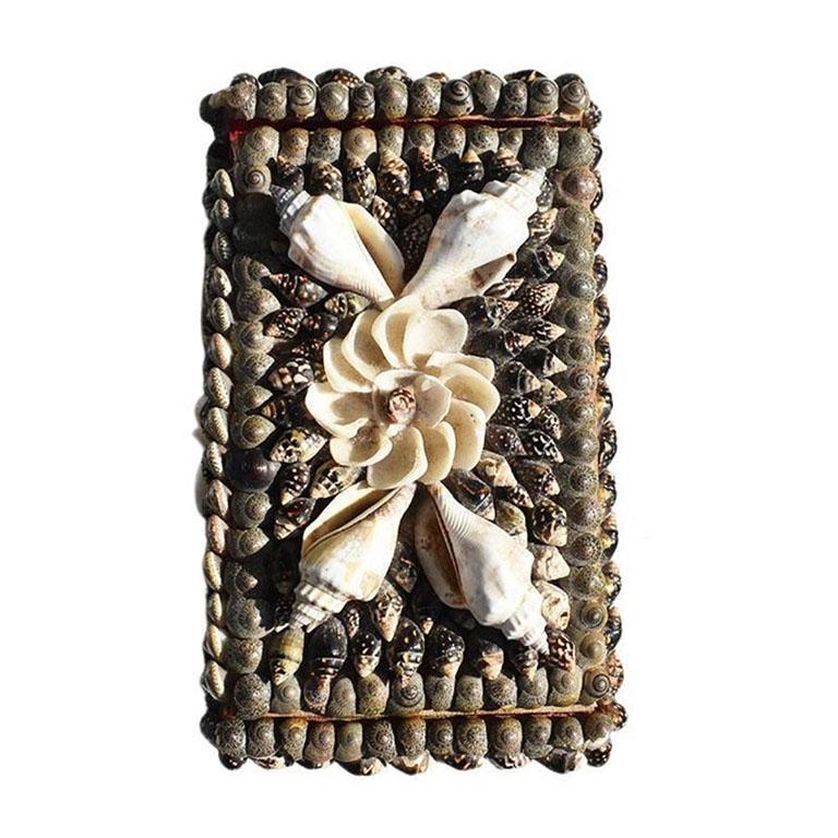 Southeast Asian Rectangular Coastal Decorative Wood Sea Shell Motif Flower Trinket Box