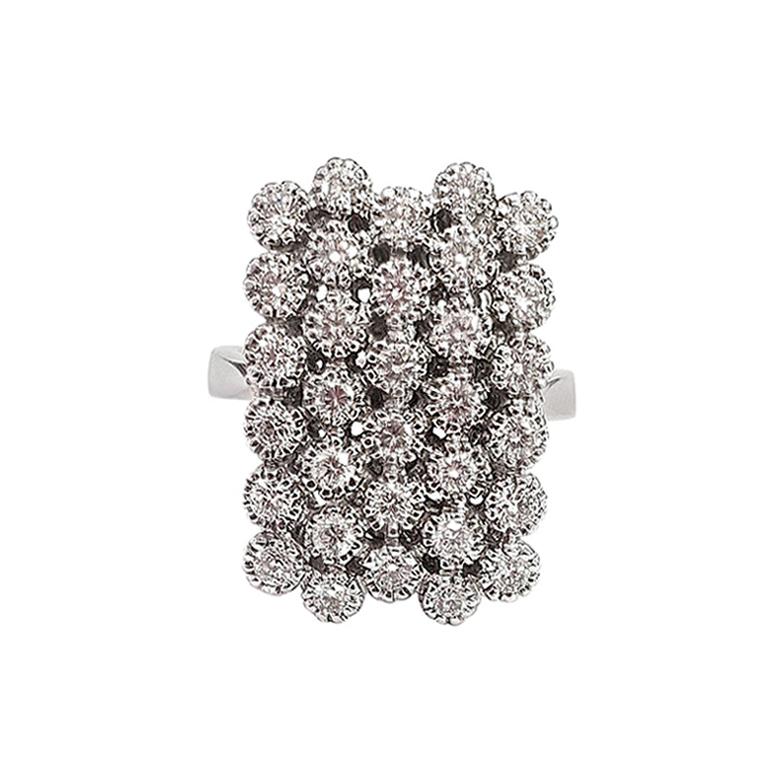 21st Century 18 Karat White Gold and Thirty-two Round Diamonds Cocktail Ring For Sale