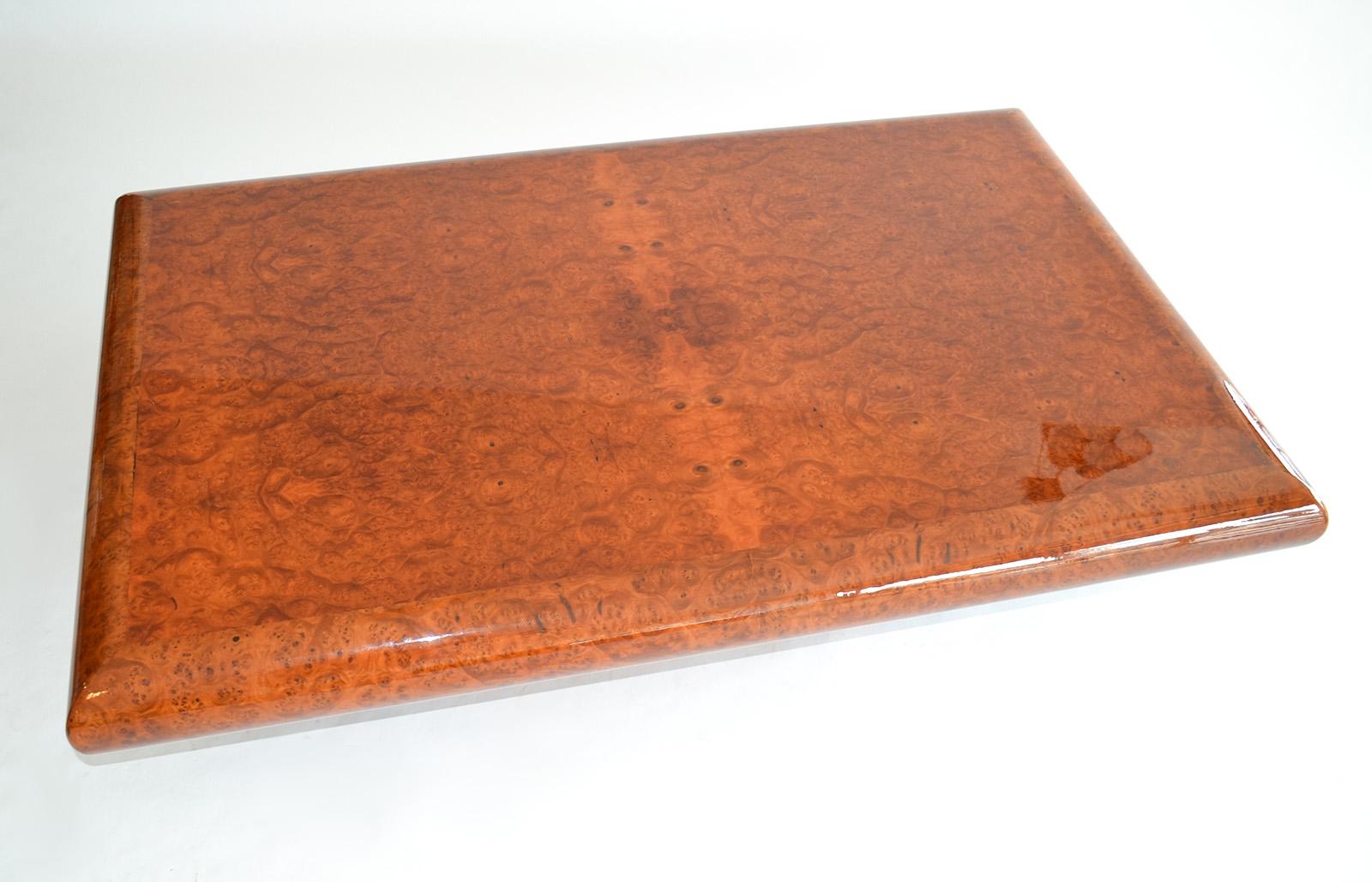 Modern Decorator Cocktail or Coffee Table in High Gloss Lacquered Burl Wood, USA, 80s