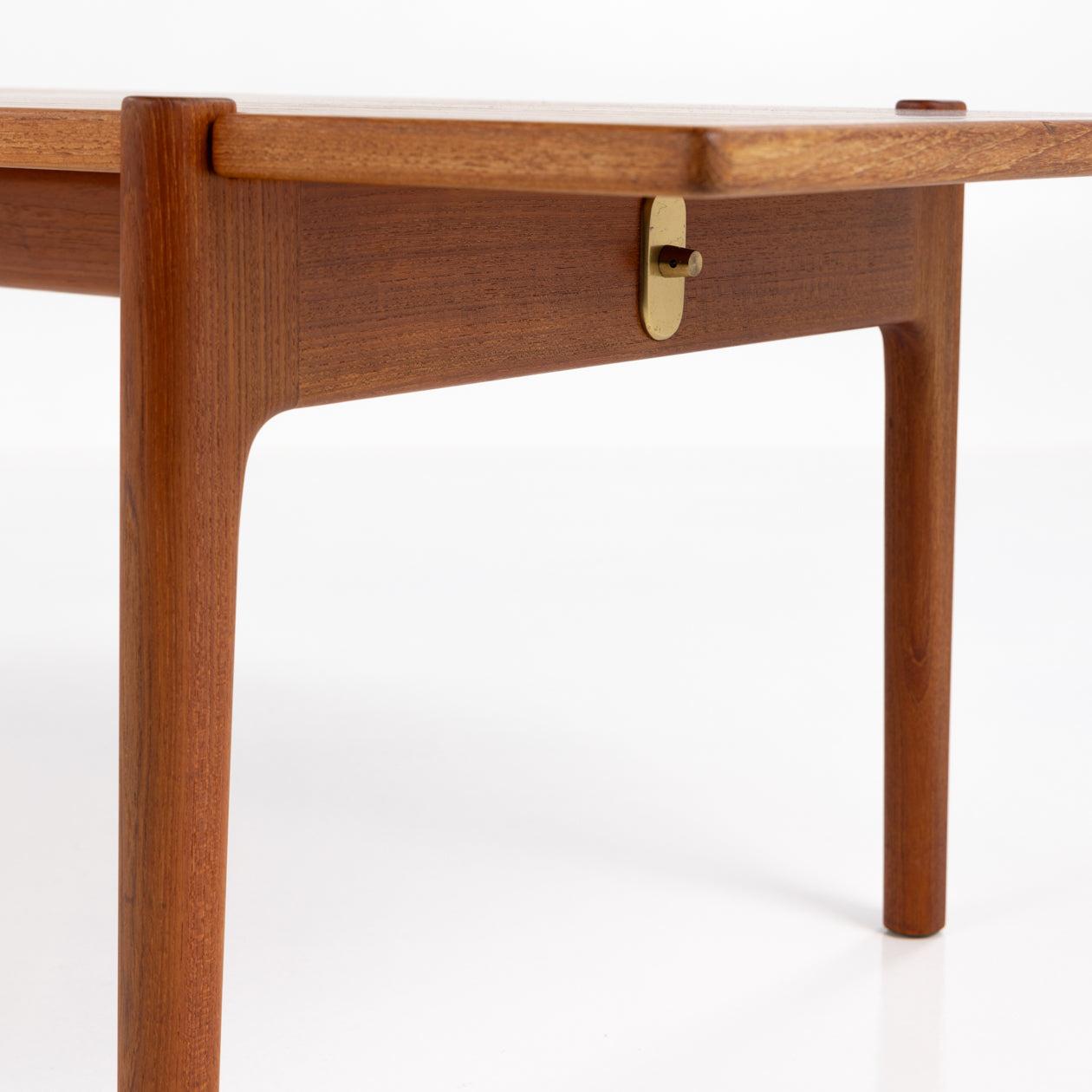 Scandinavian Modern Rectangular coffee table in teak by Hans J. Wegner