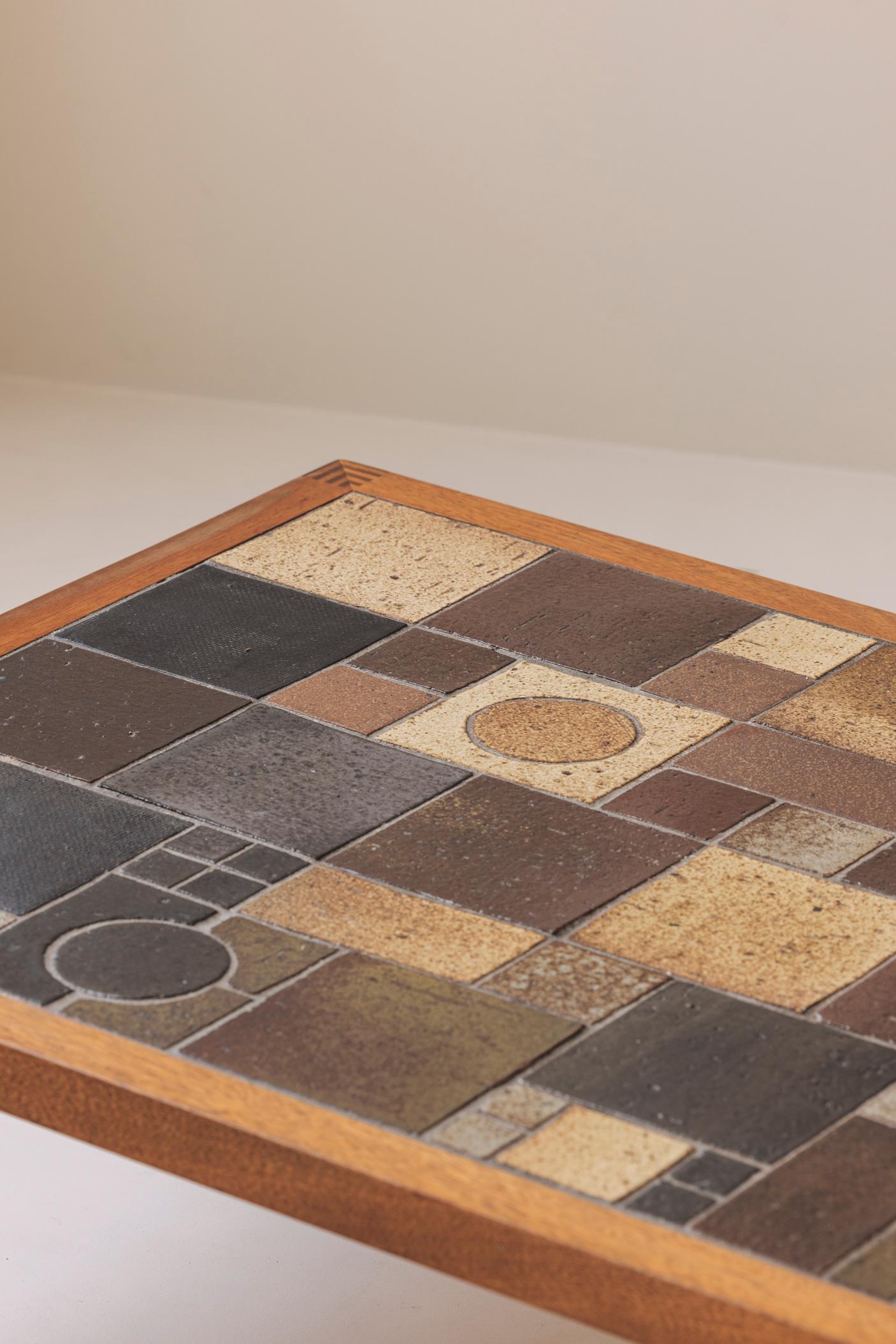 Mesa de centro rectangular de cerámica esmaltada abstracta, Dinamarca años 60. en venta 2