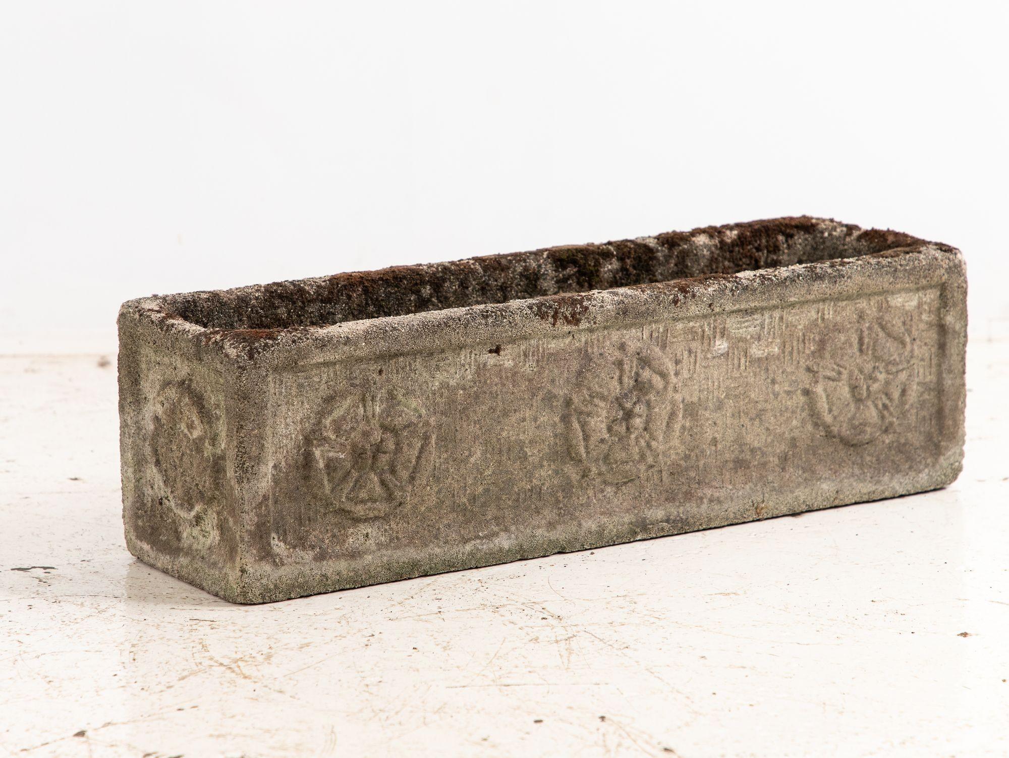 Rectangular Concrete Stone Planter with Tudor Rose Pattern, England mid 20th C. For Sale 3