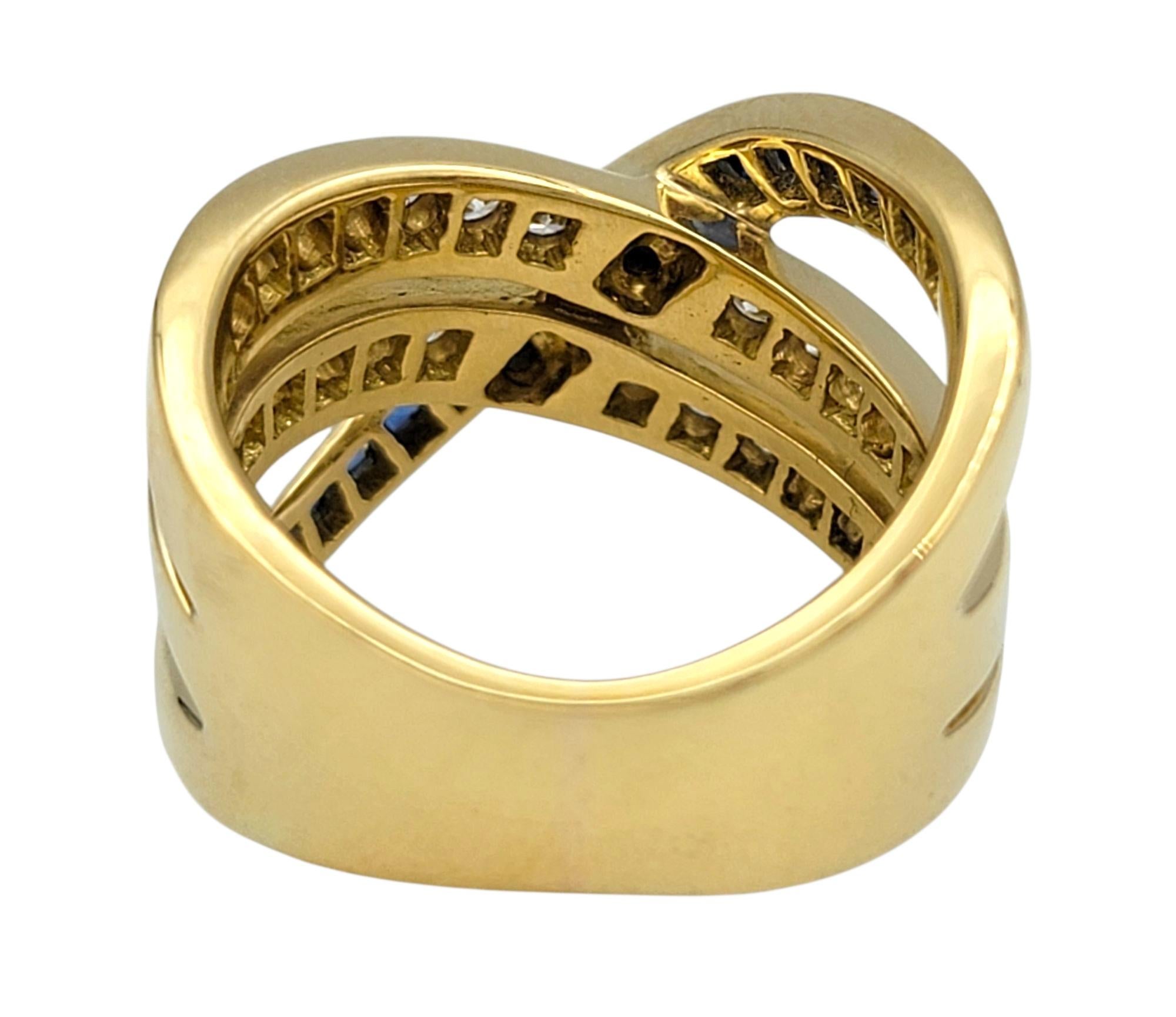 Rectangular Cut Blue Sapphire and Pavé Diamond Crossover Band Ring 18 Karat Gold For Sale 2
