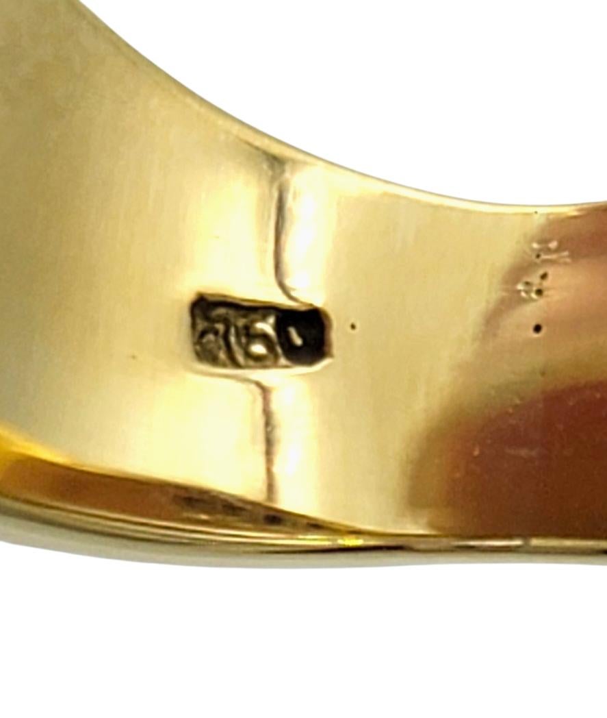 Rectangular Cut Blue Sapphire and Pavé Diamond Crossover Band Ring 18 Karat Gold For Sale 3